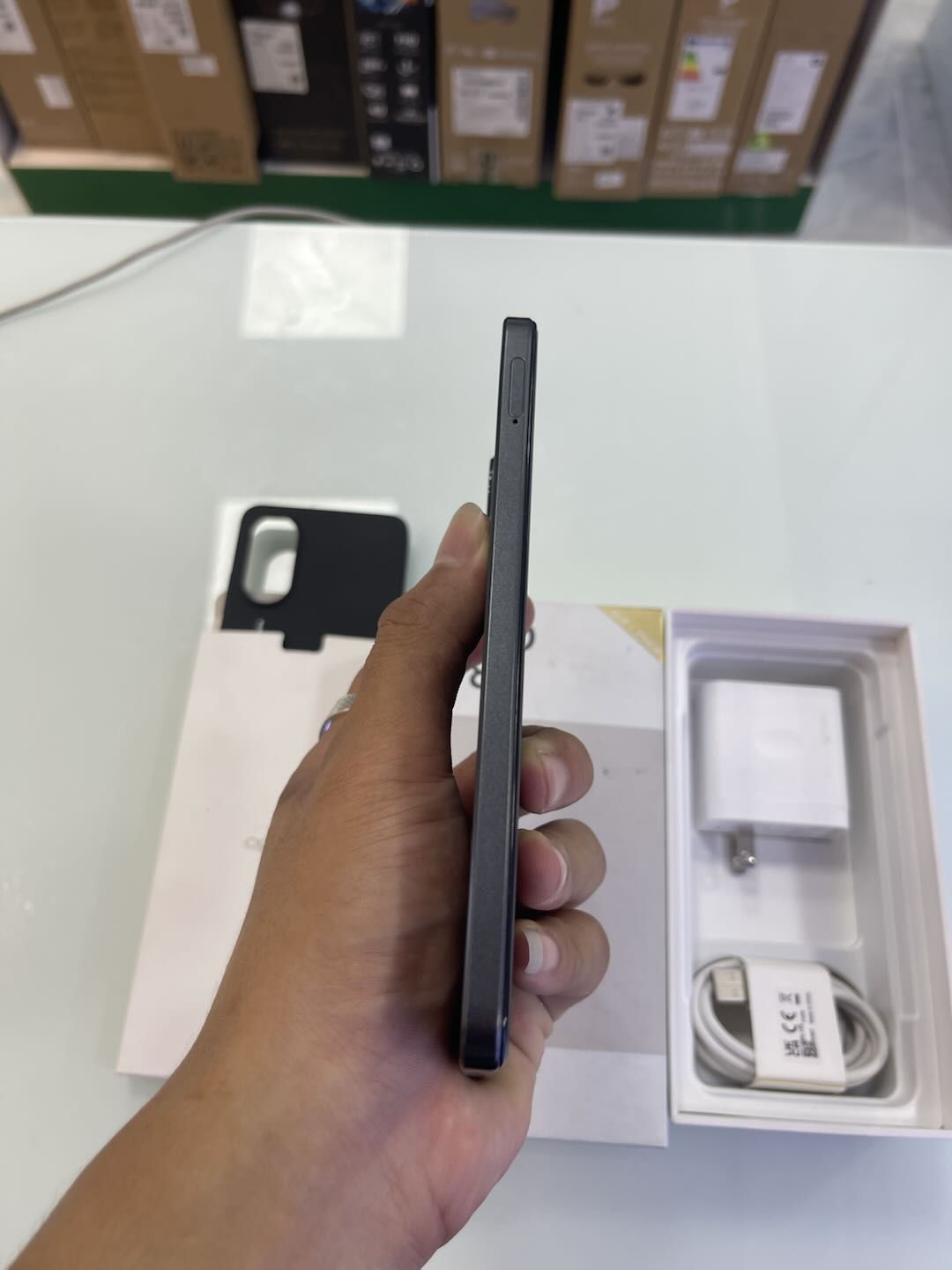 Điện thoại di động Oppo A78 - CPH2565, TN