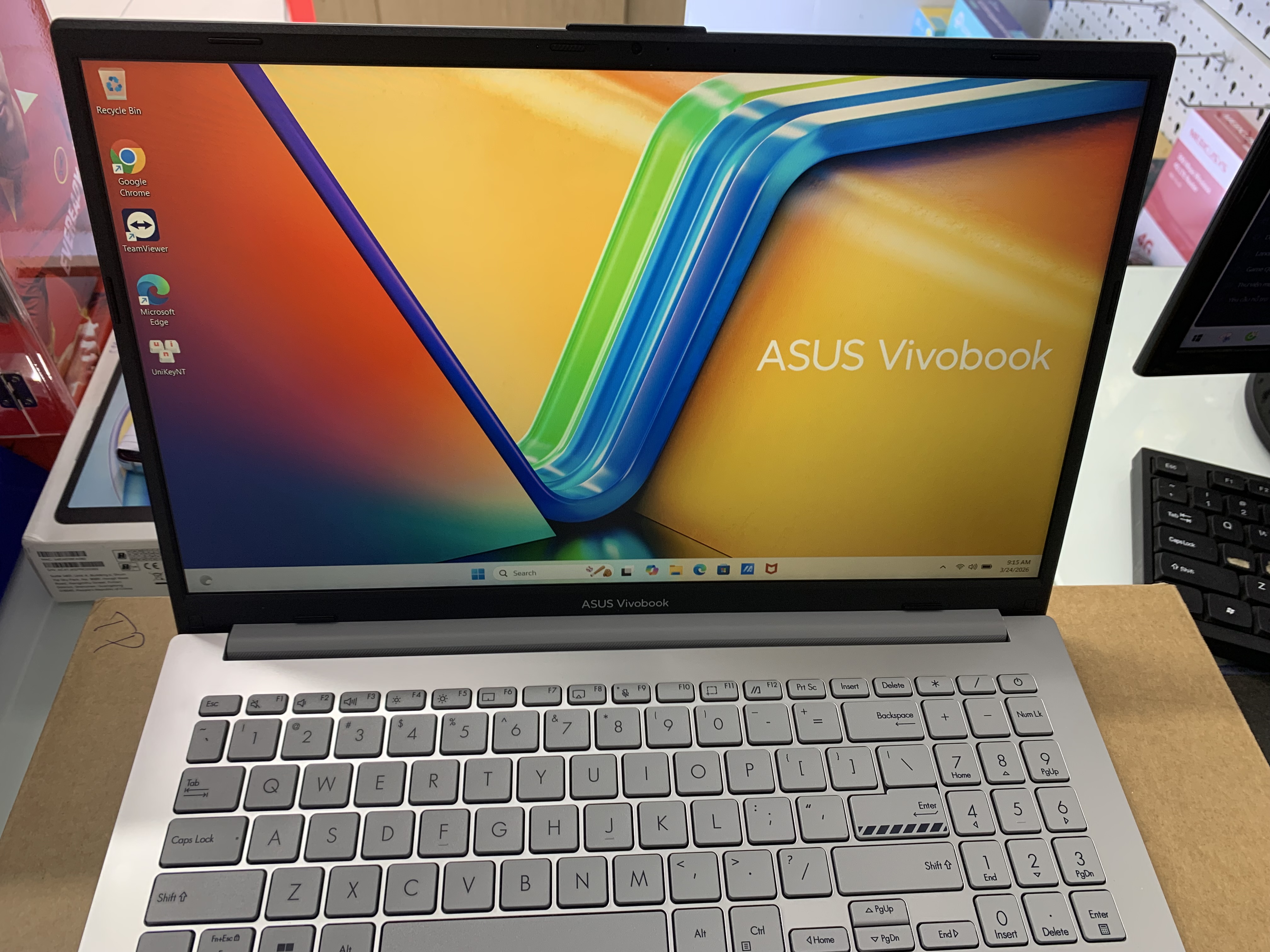 Máy tính xách tay Asus E1504F R5 7520U/16GB/512GB SSD/UMA/15.6" FHD/ax+BT/FP/Win 11 Home/Bạc (Cool Silver)/2YW_E1504FA-BQ1150W