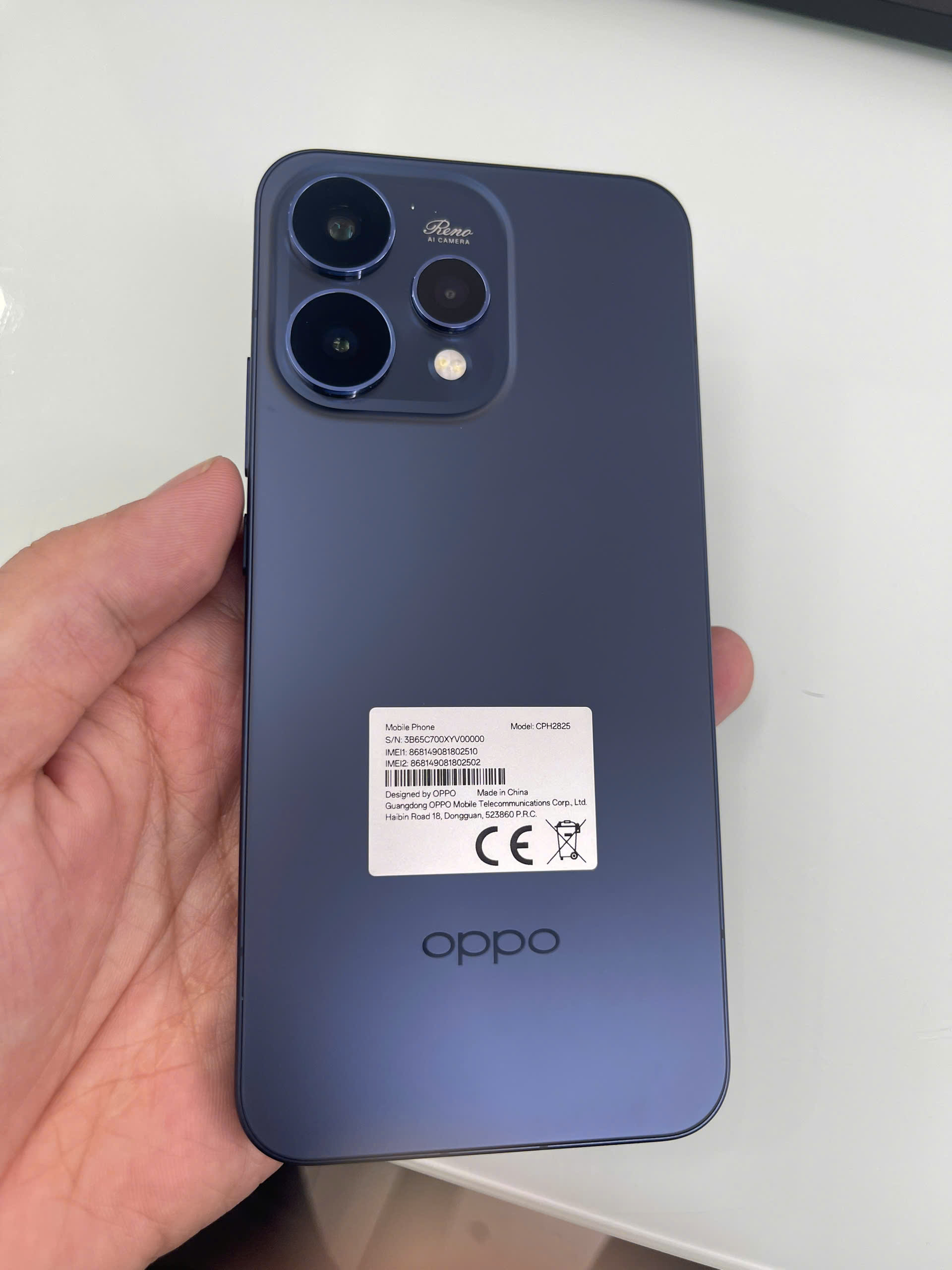 Điện thoại di động OPPO CPH2825 - Reno15 5G 12GB+256GB - Xanh dương - 868149081802510 - CPH282512256XD