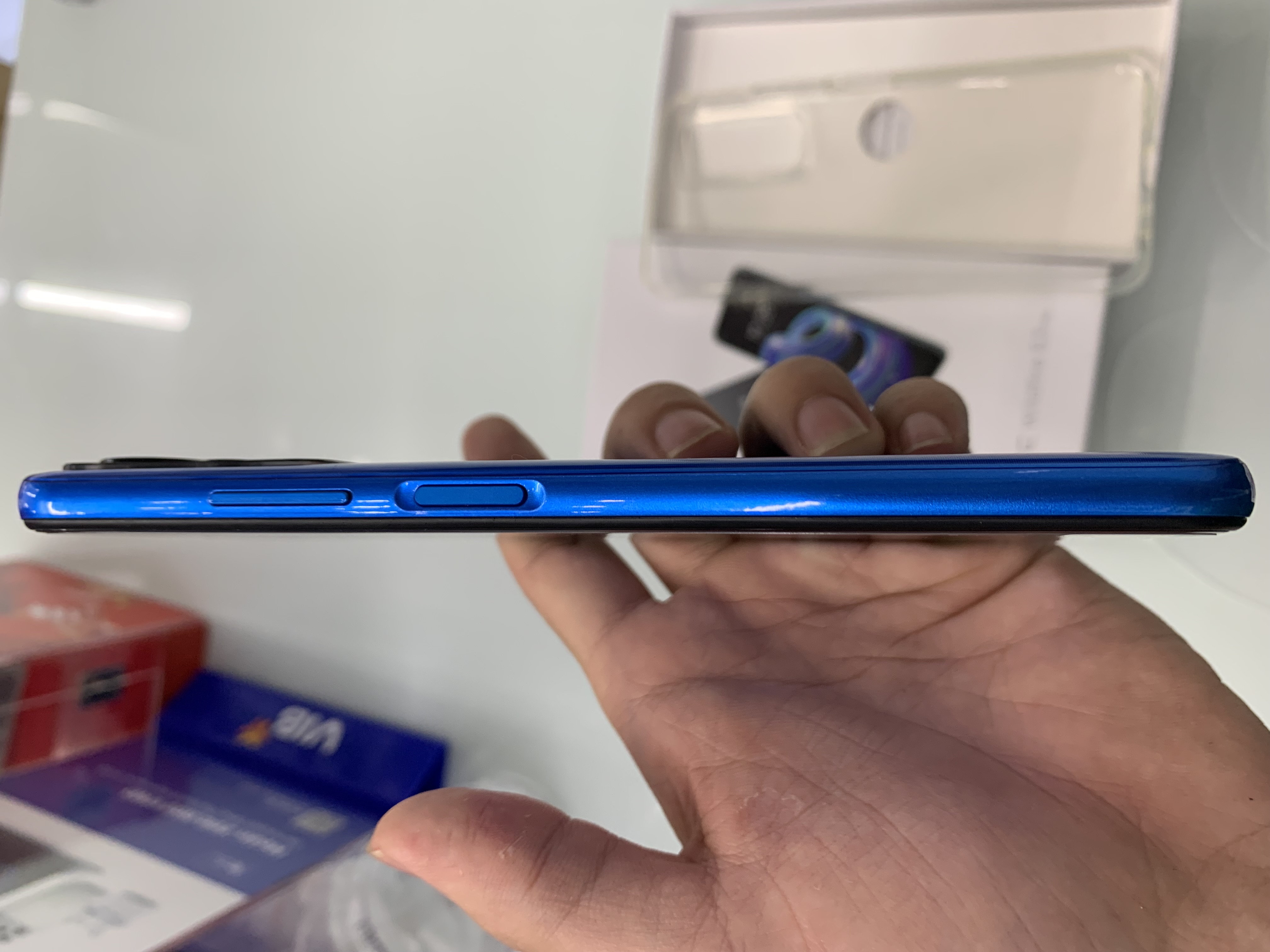 Điện thoại di động HTC Wildfire E3 lite (4GB/64GB) - Xanh (Blue)