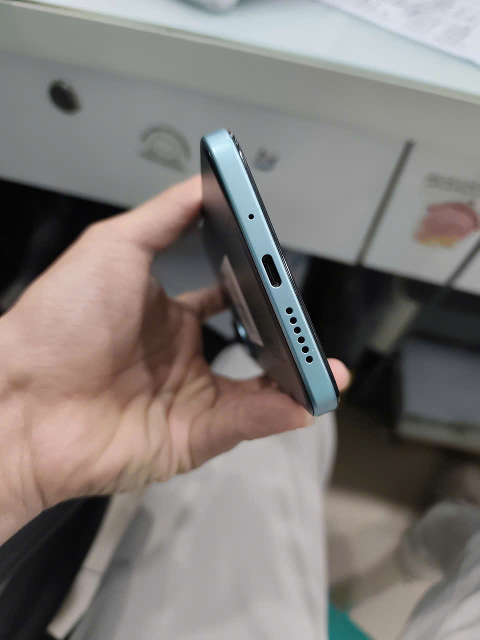 ĐIỆN THOẠI DI ĐỘNG (TEL) POCO M7 6.9"/SNAP 685/6G/128G/50MP+QVGA/8MP/7000mAh 