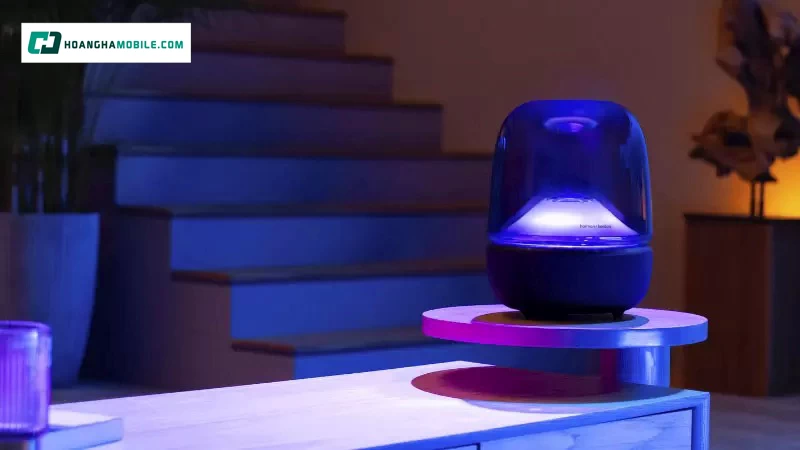 Thiết bị âm thanh nổi bật của Harman Kardon. Thiết bị âm thanh nổi bật của Harman Kardon.