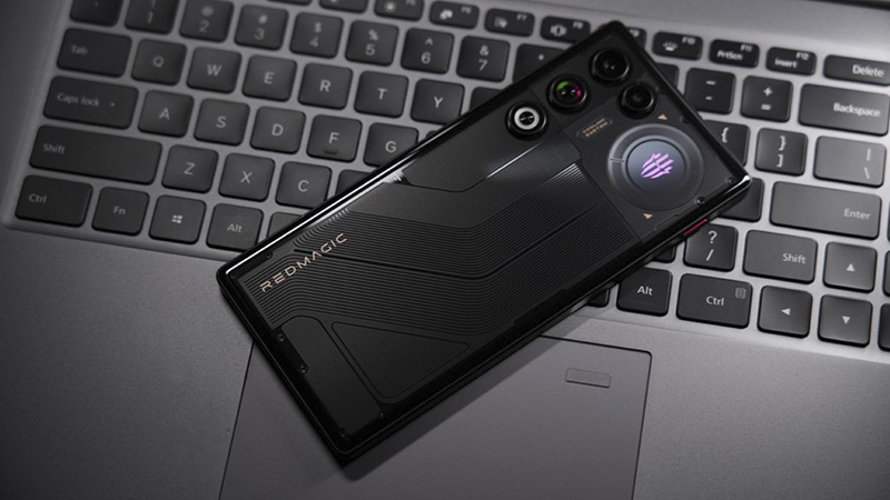 Thiết kế mỏng, đậm chất gaming cao cấp. Thiết kế mỏng, đậm chất gaming cao cấp.