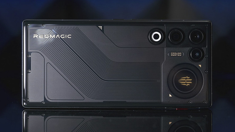 Thiết bị chuyên nghiệp phục vụ tác vụ gaming. Thiết bị chuyên nghiệp phục vụ tác vụ gaming.