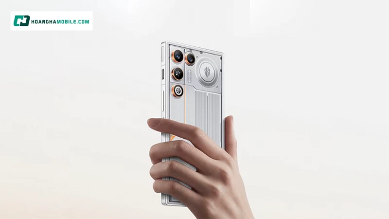 Hệ thống camera cũng đáp ứng như cầu hàng ngày. Hệ thống camera cũng đáp ứng như cầu hàng ngày.