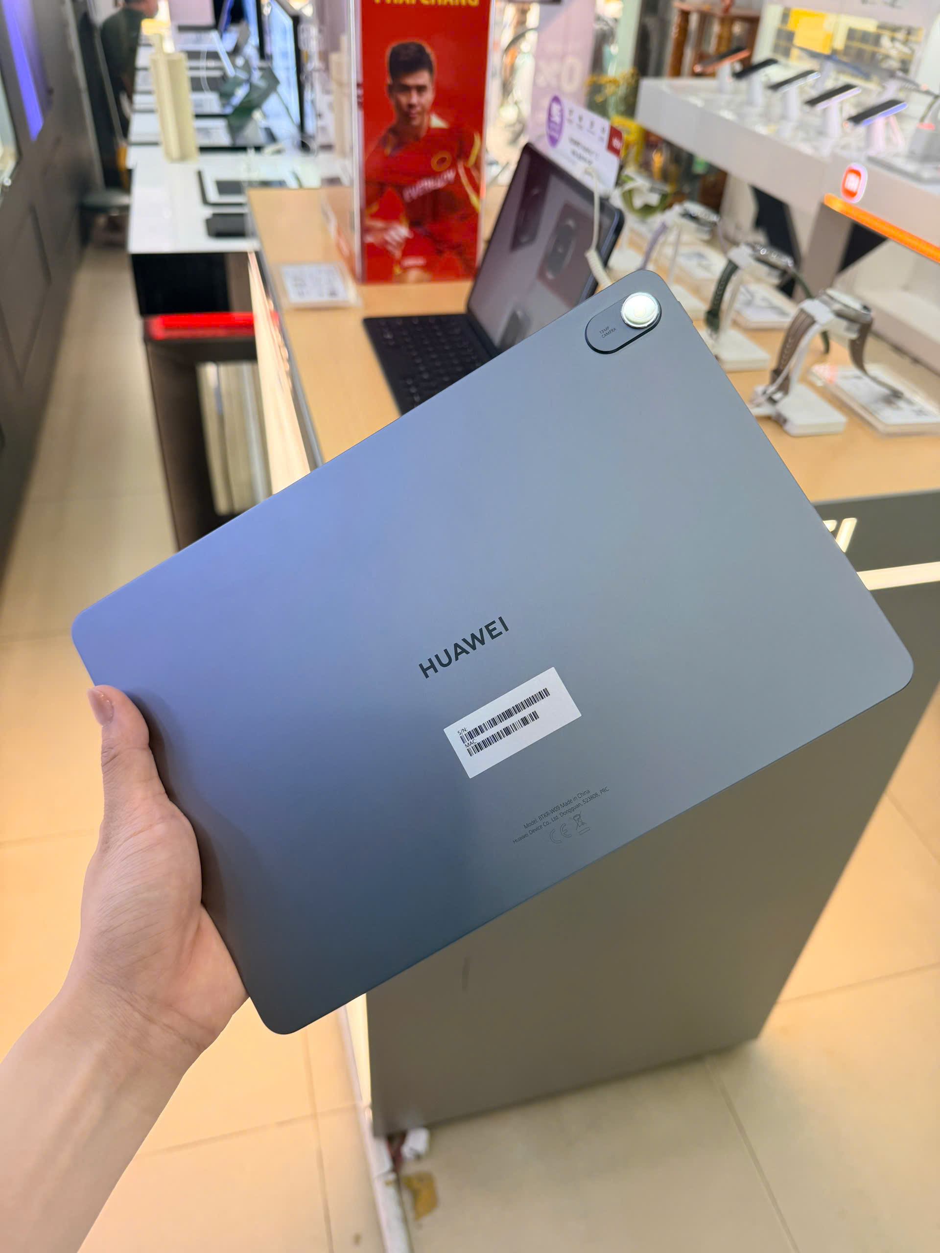 MÁY TÍNH BẢNG(MatePad)HUAWEI BTKR-W09 11.5/IPS/120Hz/WF6/ 8G+256GB/8MP+13MP/ALU/SP/USB_C/KB/7700mAh/XÁM/