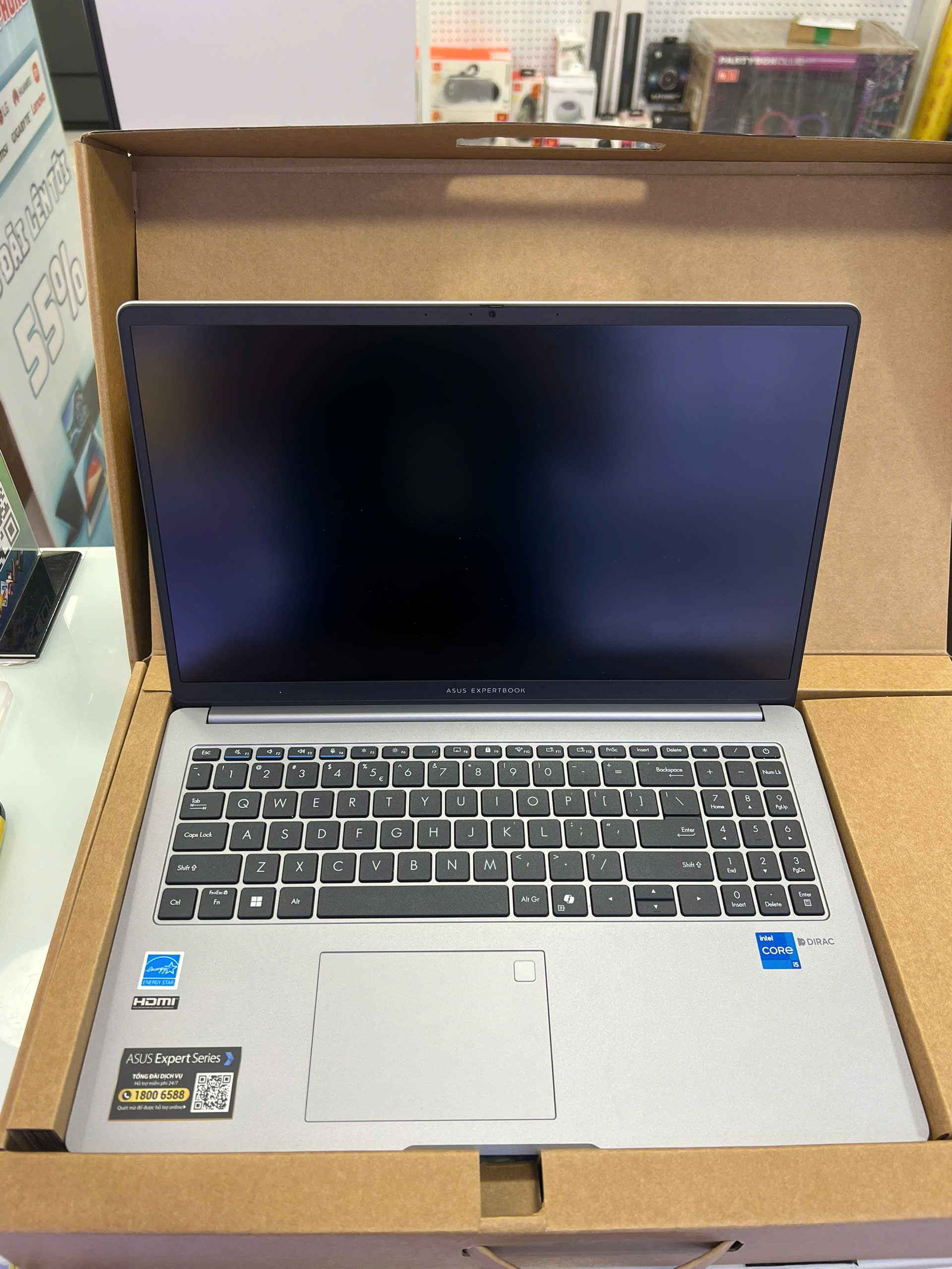 Máy tính xách tay Asus P1503CVA i5-13420H/8GB/512GB SSD/UMA/15.6 FHD/ax+BT/FP/McAfee/Win 11 Home/Xám