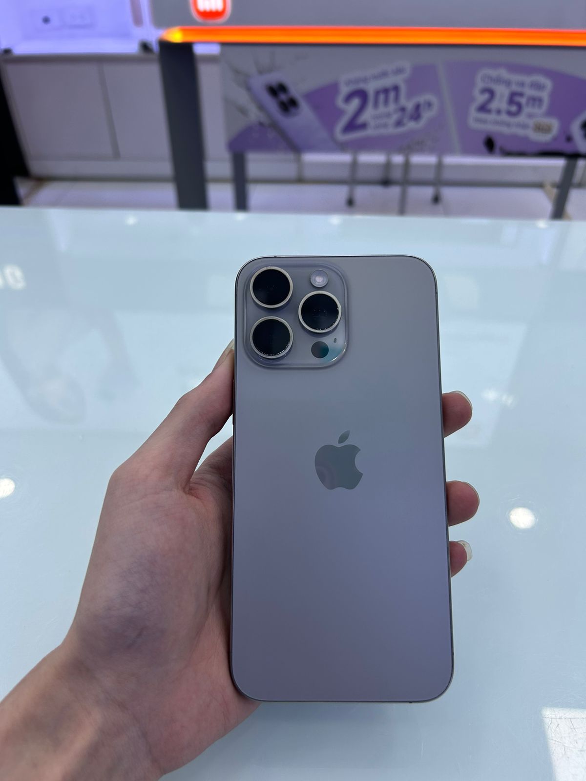 ĐTDĐ Apple iPhone 15 Pro Max 256GB - Cũ - SH94RD7PWDK - IP15M256C