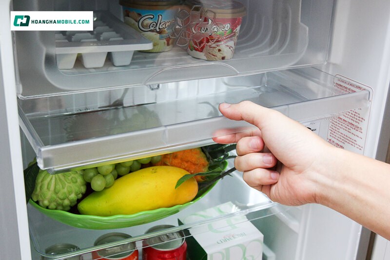 Tủ lạnh nhỏ gọn, tiết kiệm điện. Tủ lạnh nhỏ gọn, tiết kiệm điện.