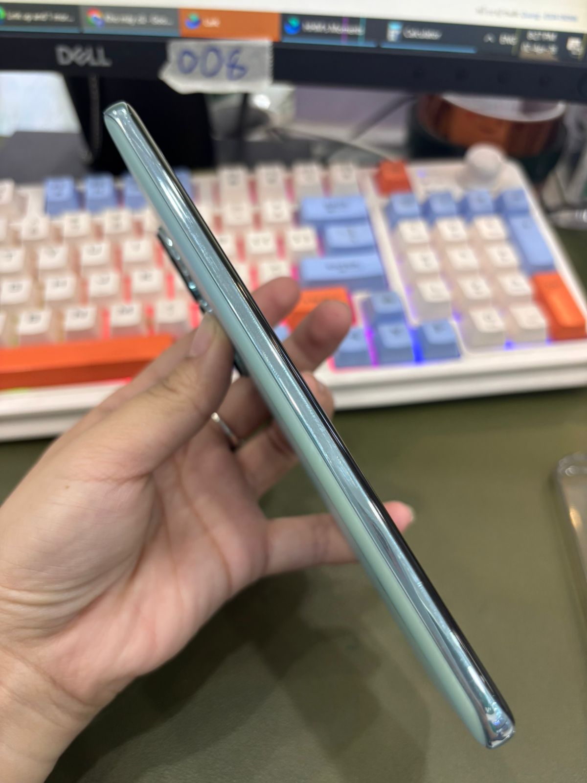 Điện thoại di động Honor 90 (12+256GB) - TN (Peacock Blue) REA-NX9BLU(demo)