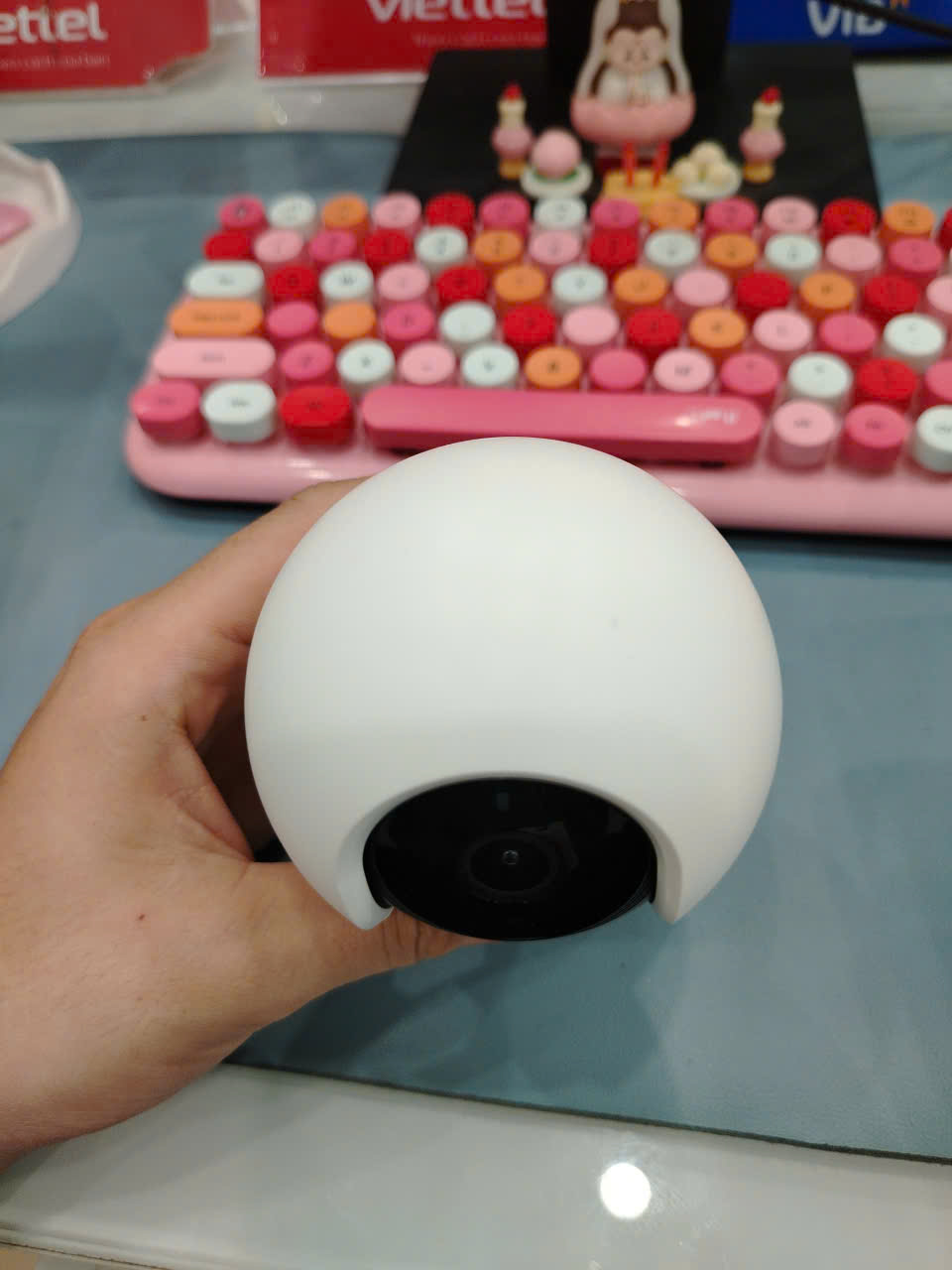 Camera giám sát trong nhà TP-Link Tapo C200