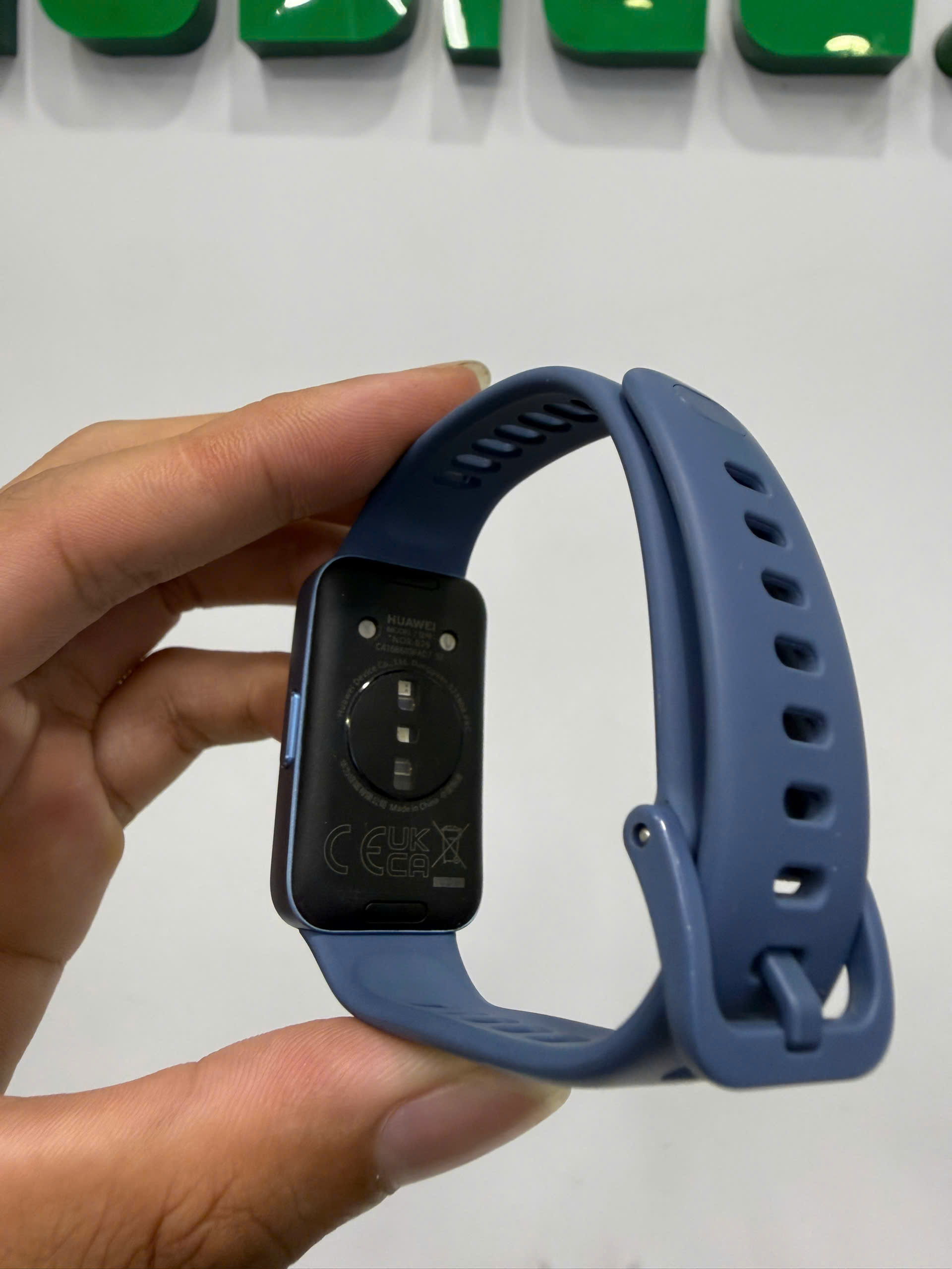 VÒNG ĐEO TAY THÔNG MINH(BAND)HUAWEI NOR-B29 Band 10/XANH LAM/ADU DEMO(6942103150845_DM)