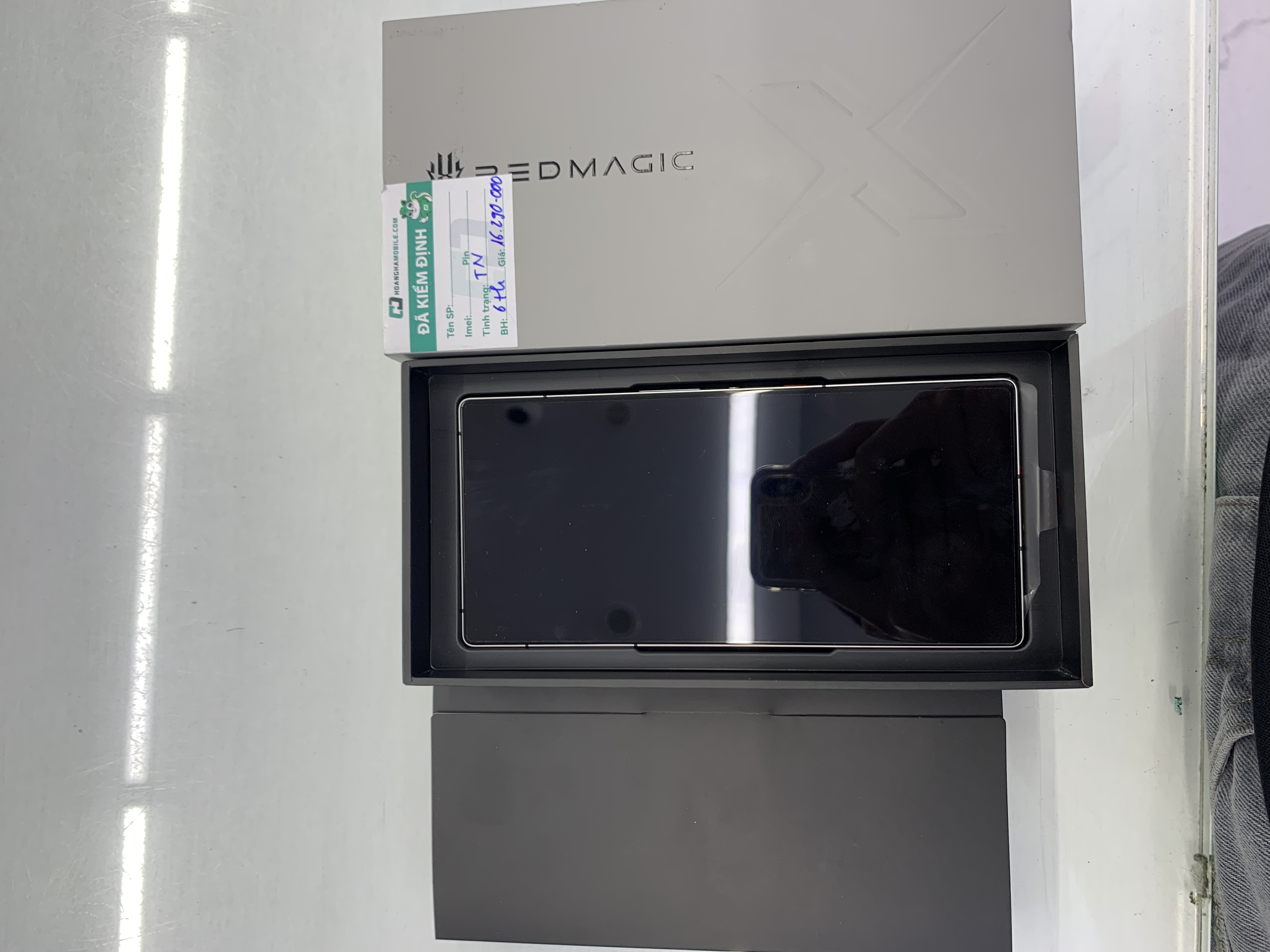 Điện thoại Gaming REDMAGIC 10 PRO 16GB/512GB Bản Quốc Tế - Bạc Ánh Trăng (Moonlight)