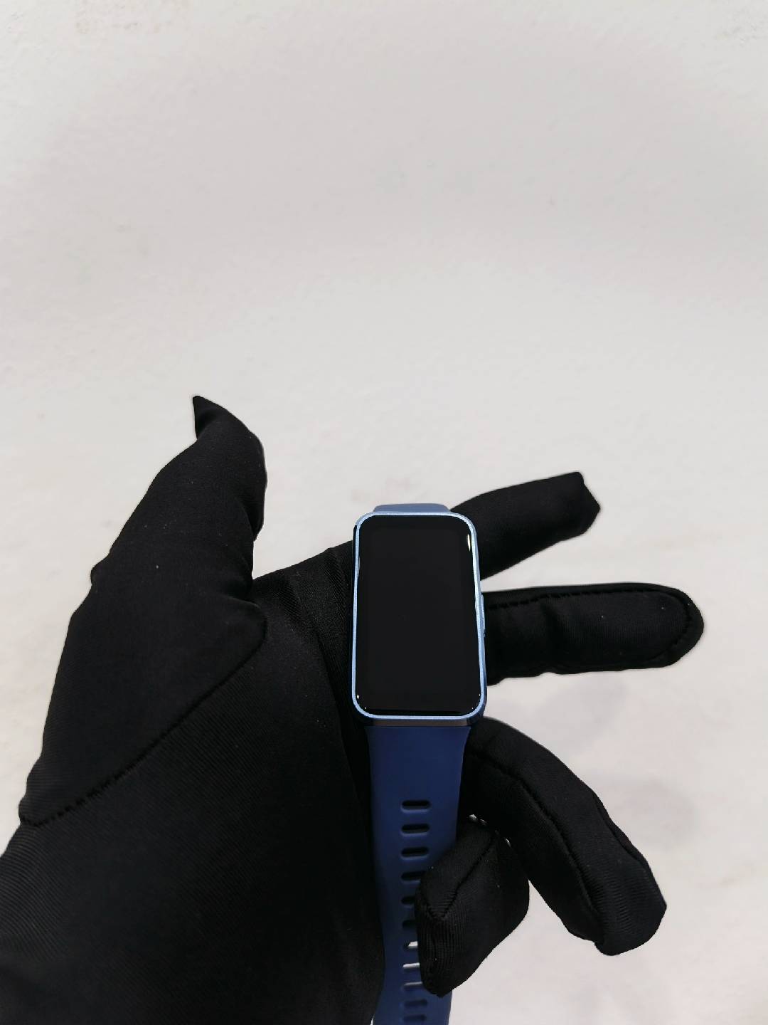  Vòng đeo tay thông minh Huawei Band 10 - Khung viền hợp kim nhôm Cũ