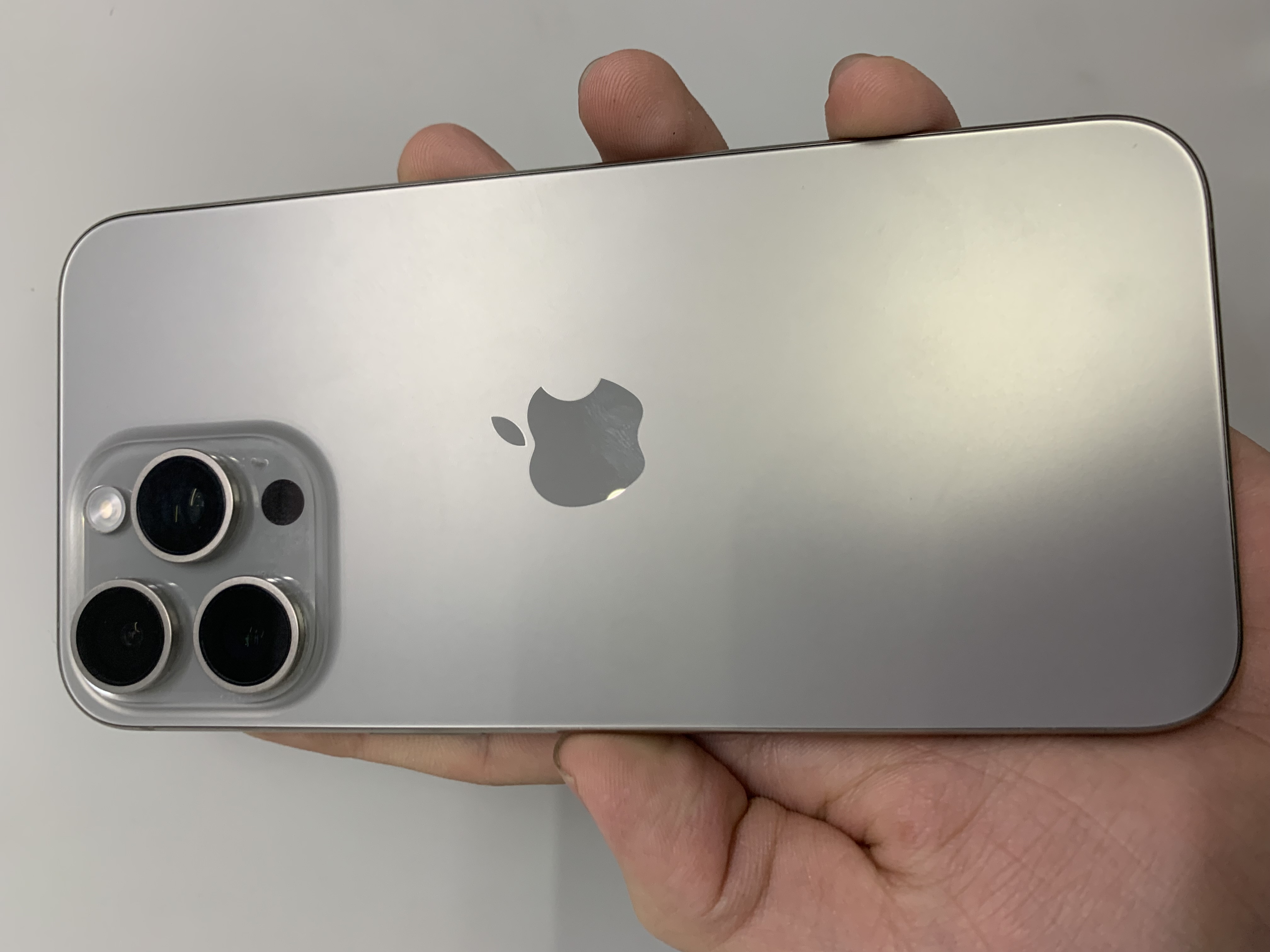 ĐTDĐ Apple iPhone 15 Pro Max 256GB Natural Titanium_MU793VN/A