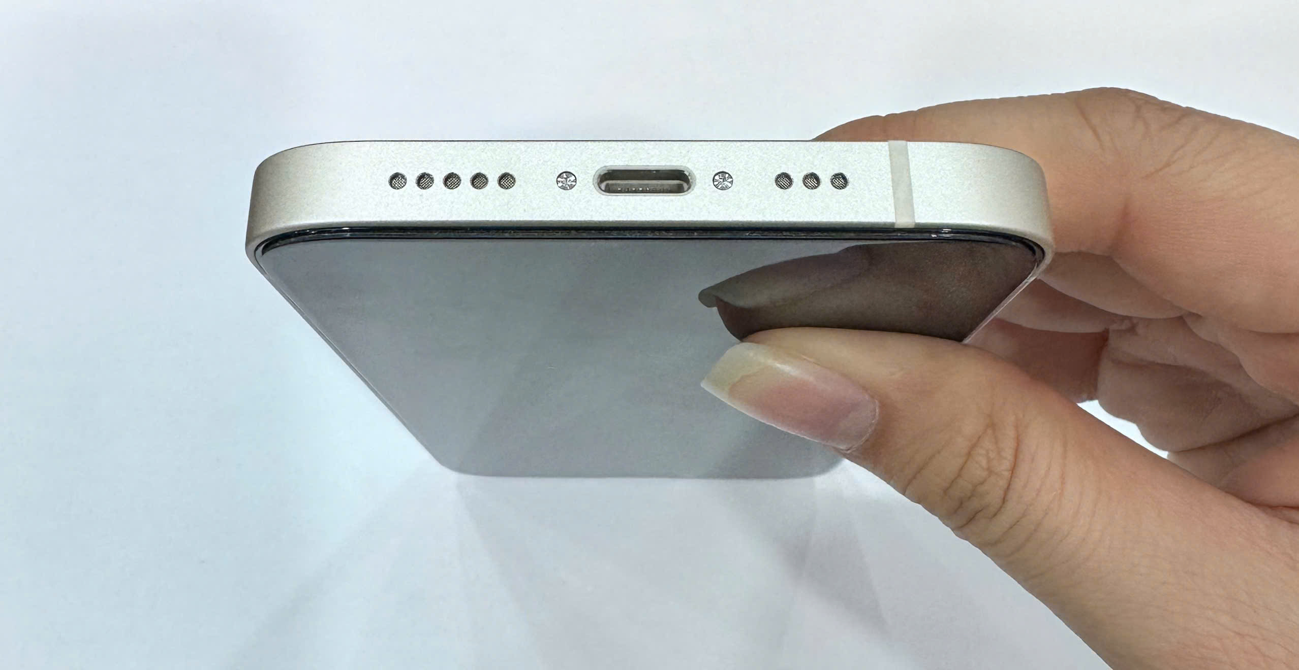 ĐTDĐ Apple iPhone 13 128GB Starlight_MLPG3VN/A - TBH - 231A CẦN THƠ