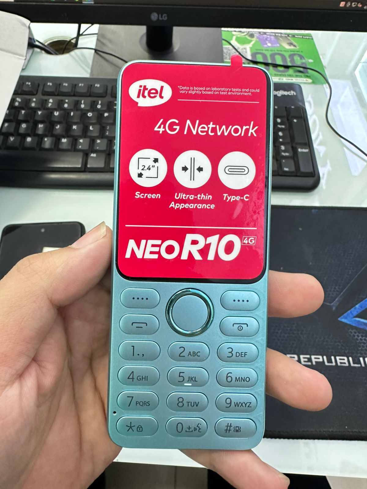 Điện thoại di động Itel it9211, màu Xanh Biển (Blue)