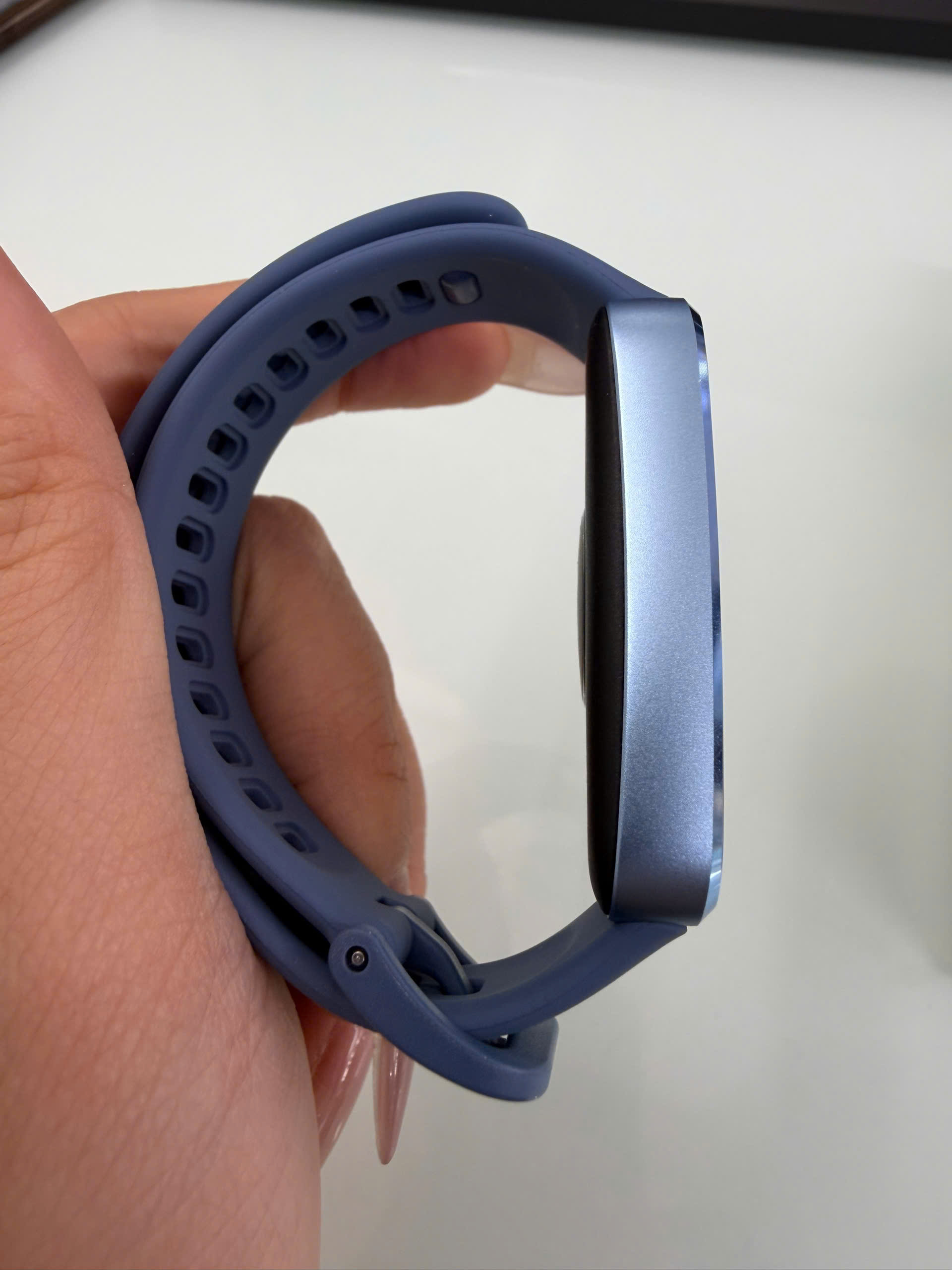 VÒNG ĐEO TAY THÔNG MINH(BAND)HUAWEI NOR-B29 Band 10 Xanh - Hàng Trải Nghiệm