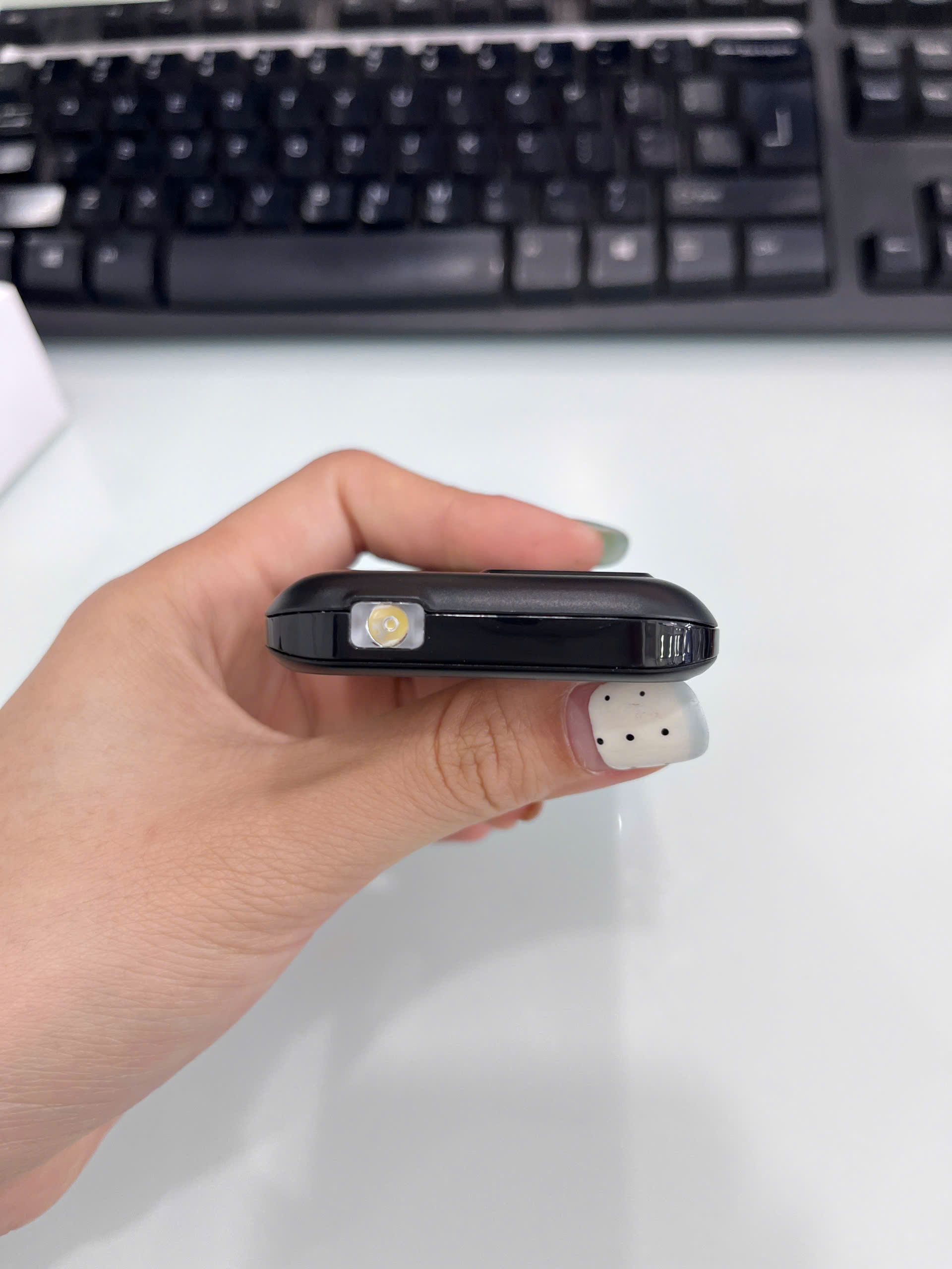 Điện thoại di động Sumo 4G T2 đen (Black)_T2BLK - 356300391133265