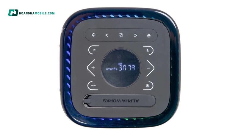 Đầy đủ nút bấm điều khiển. Đầy đủ nút bấm điều khiển.