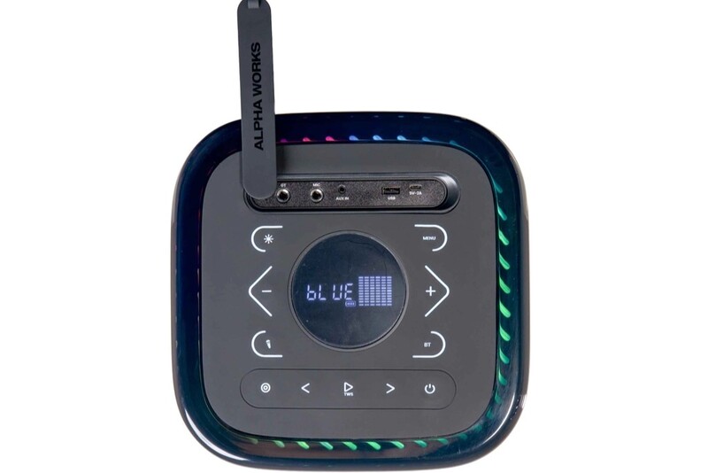 Đầy đủ kết nối tiêu chuẩn.