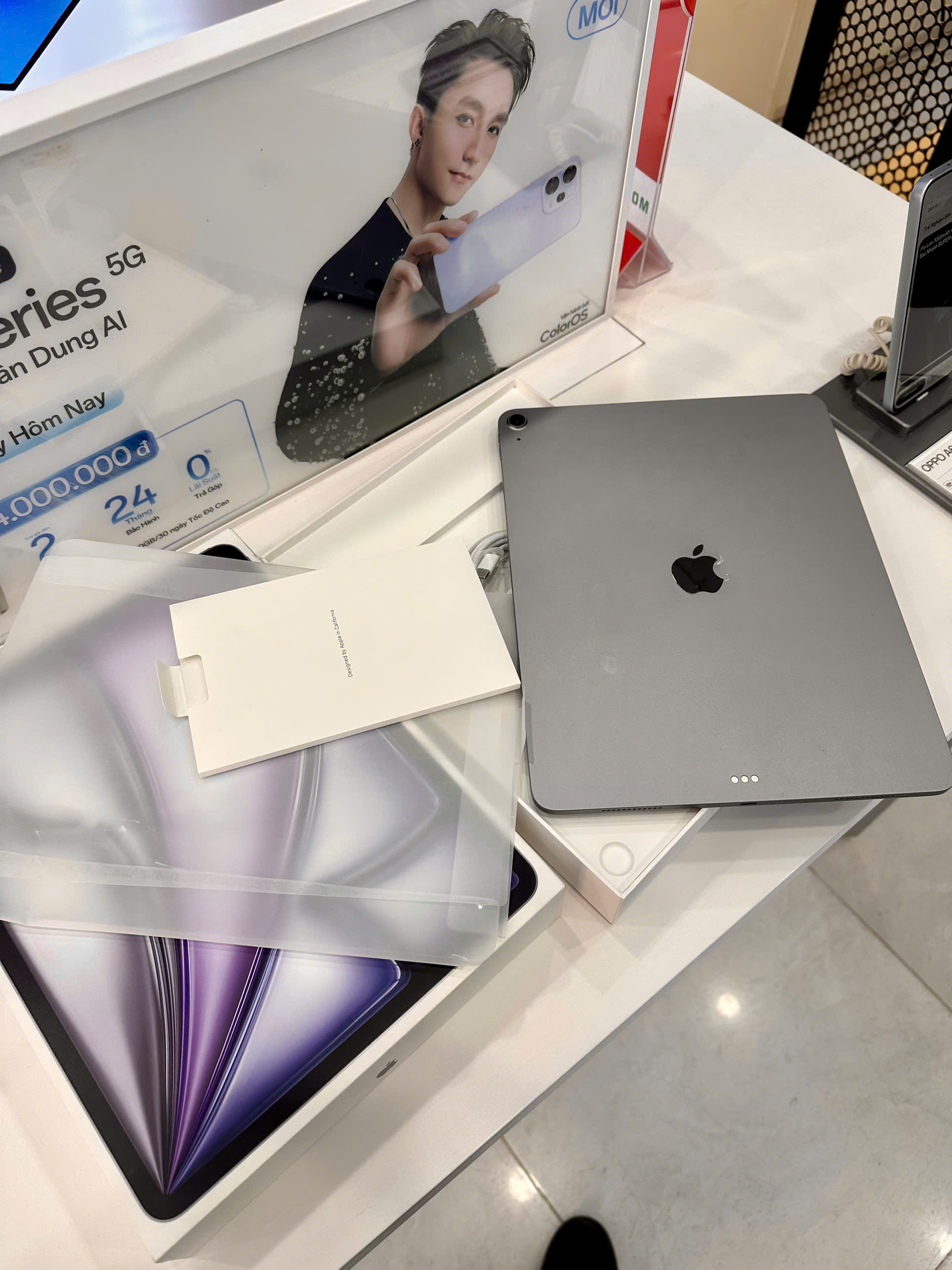 Apple iPad Air 7 M3 13 inch (2025) Wifi 128GB - Space Grey - TBH