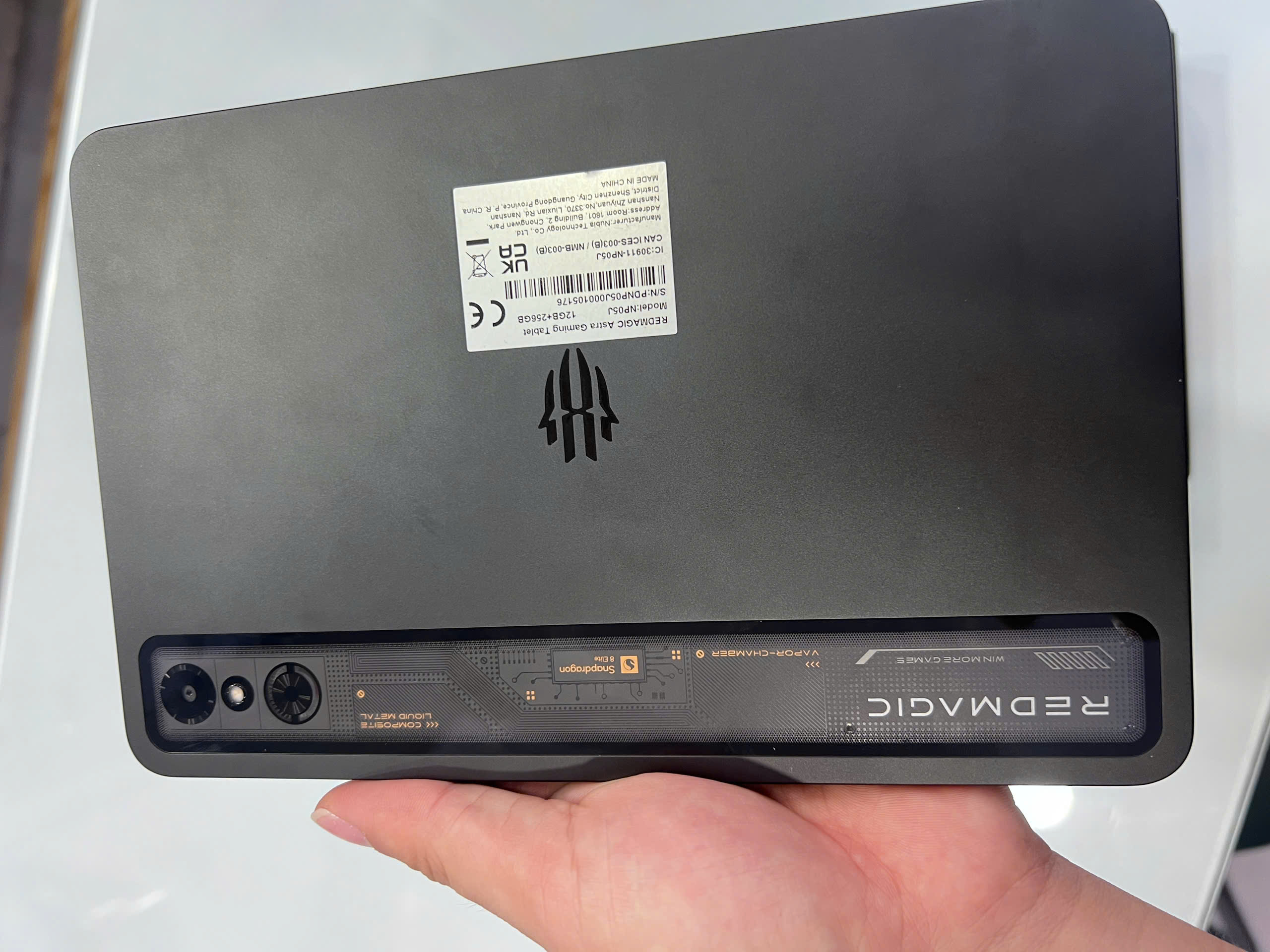 Máy tính bảng REDMAGIC Astra Gaming 12GB 256GB Chính Hãng - Xám (Eclipse) - NP05J12E