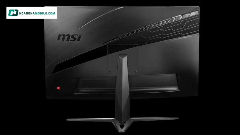 Thiết kế cong 1800R tăng tầm nhìn. Thiết kế cong 1800R tăng tầm nhìn.