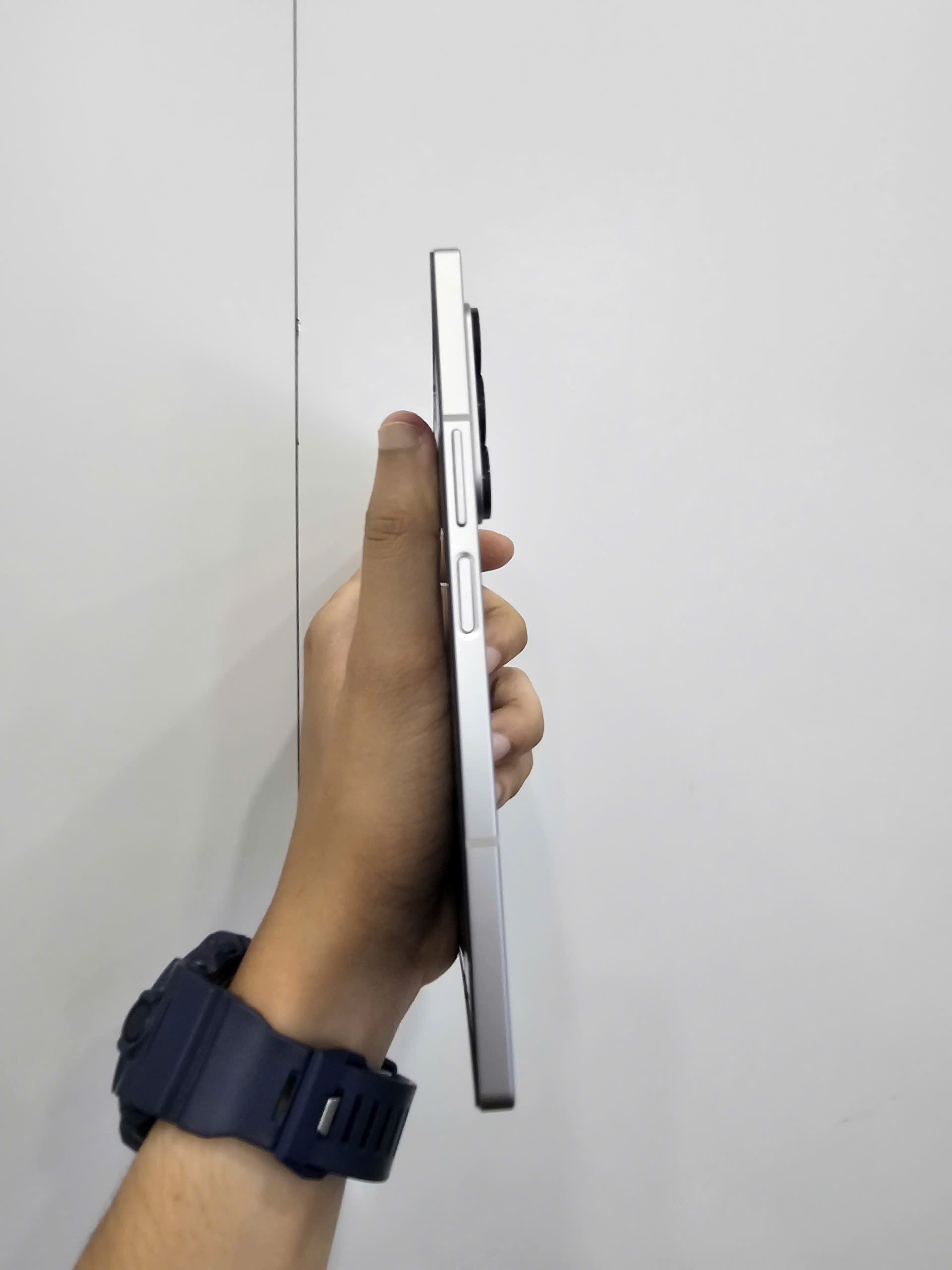 ĐTDĐ Samsung Fold6 SM-F956B,256GB,Xám - TBH - 231A CẦN THƠ