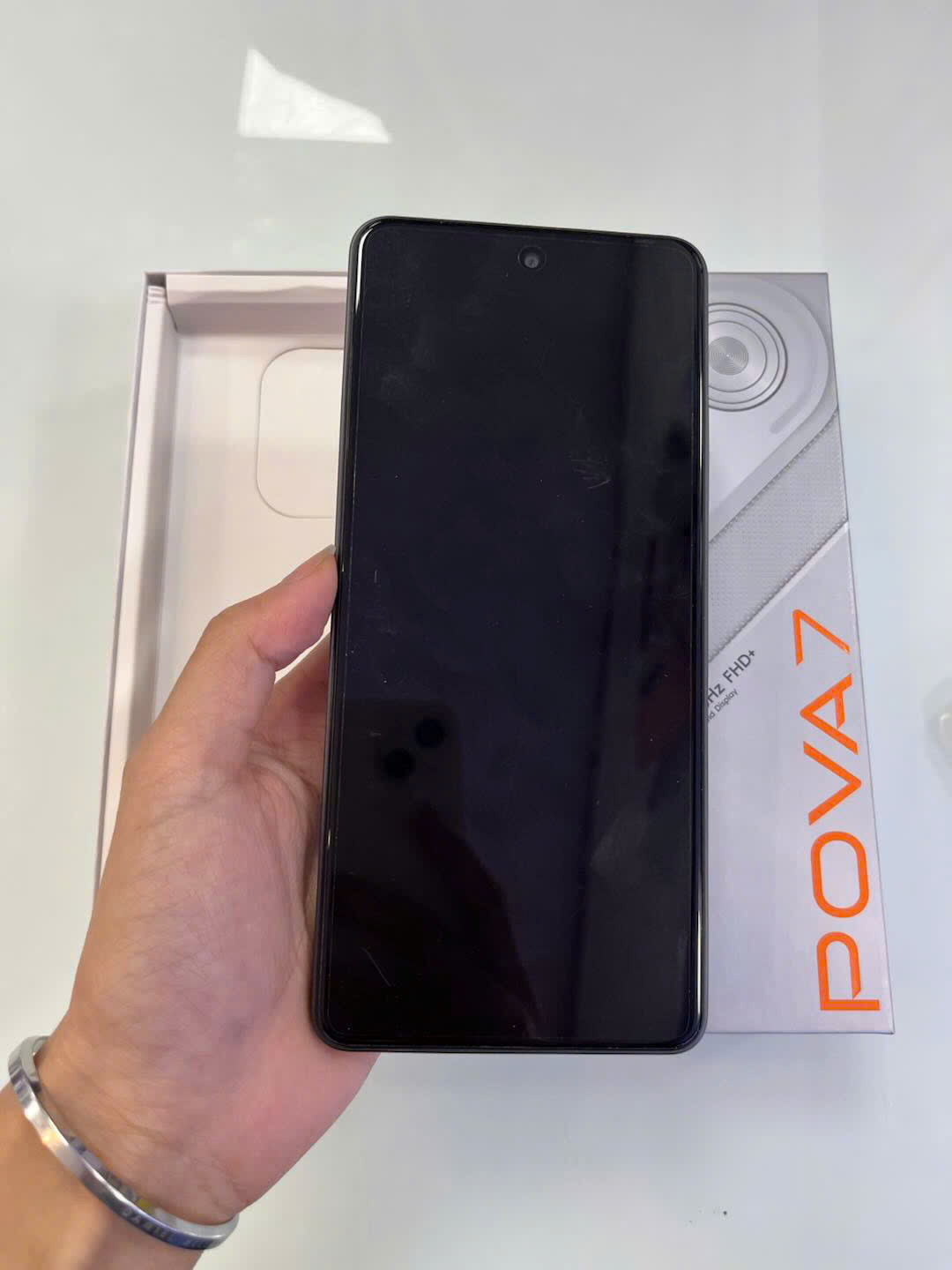 Điện thoại di động Tecno LJ6 (Tecno Pova 7) 256+8, màu Đen