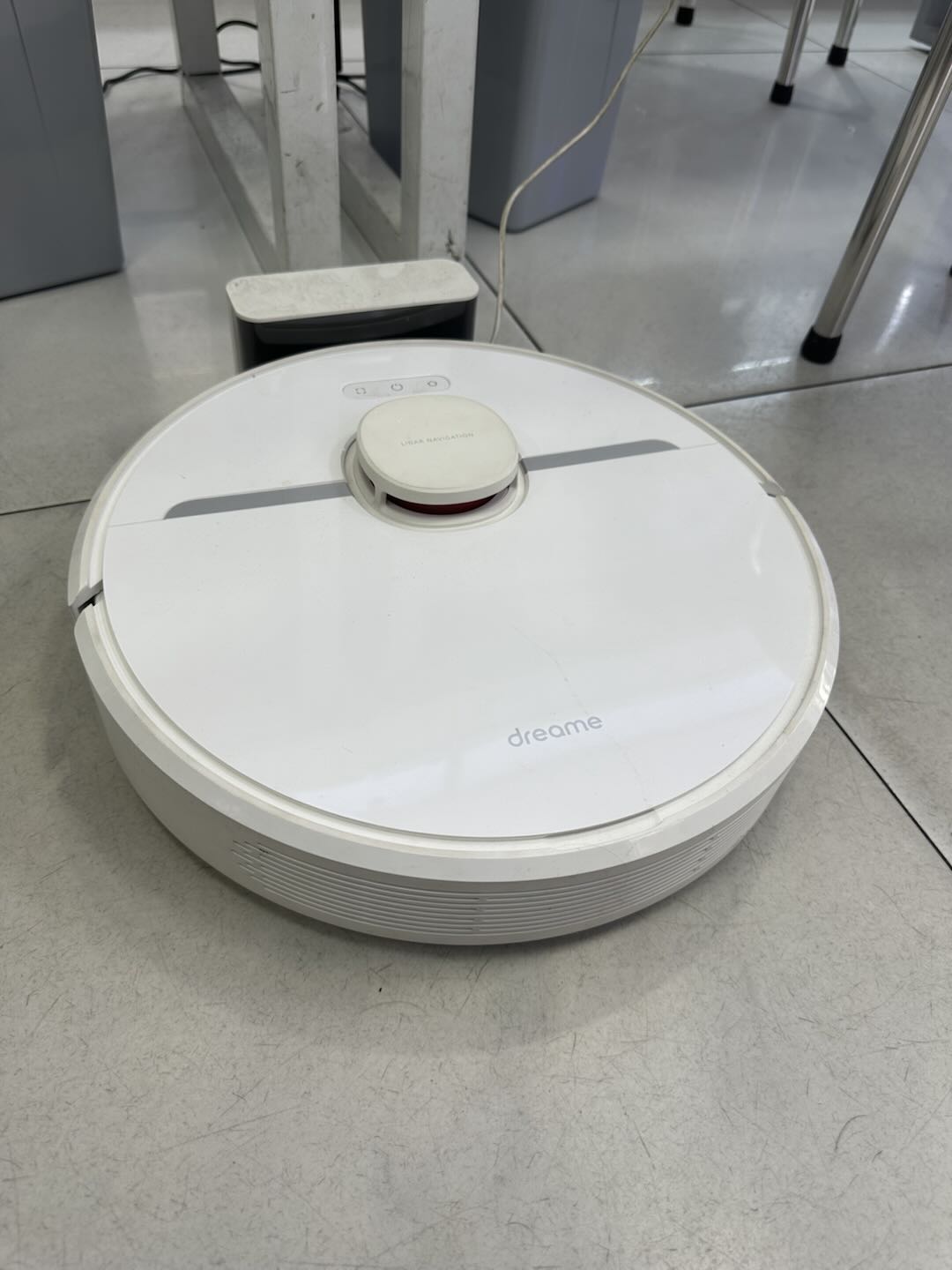 Robot hút bụi Dreame D9 - Chính hãng Cũ