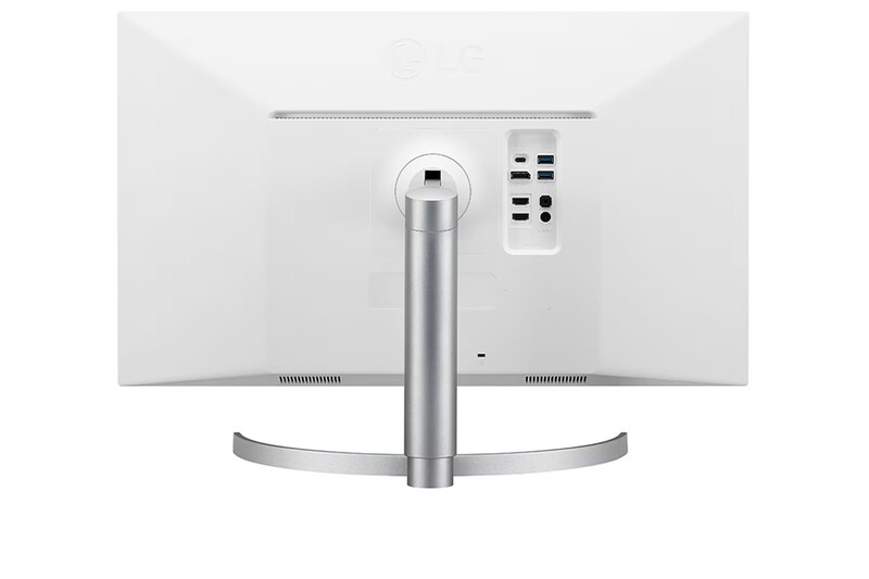 Đa dạng đầy đủ cổng kết nối.