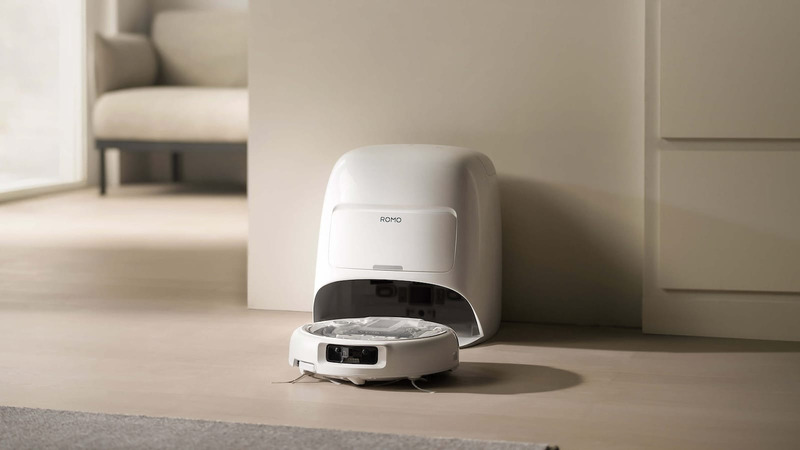 Không chỉ hút bụi, DJI ROMO A còn được trang bị hệ thống lau sàn thông minh