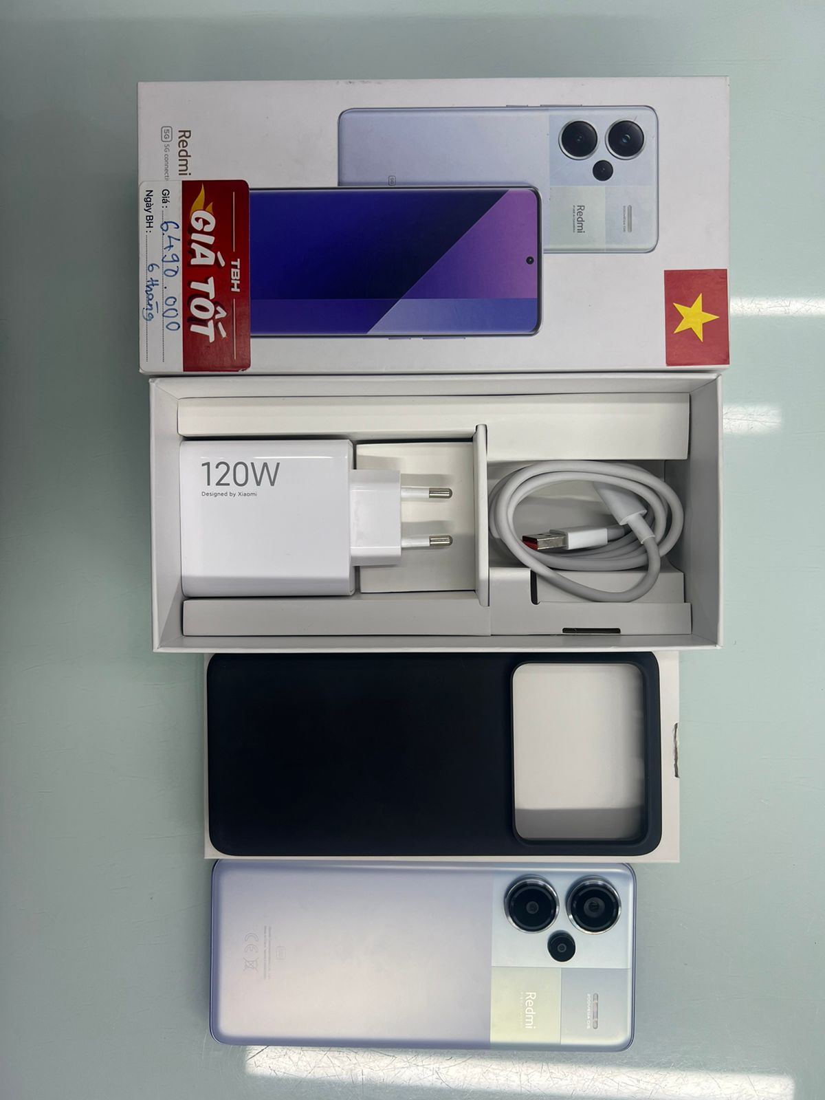 Điện thoại di động REDMI NOTE 13 PRO+ 5G 6.67/MTK D7200 Ultra/8G/256G/200+8+2MP/16MP/5000mAh (23090RA98G)