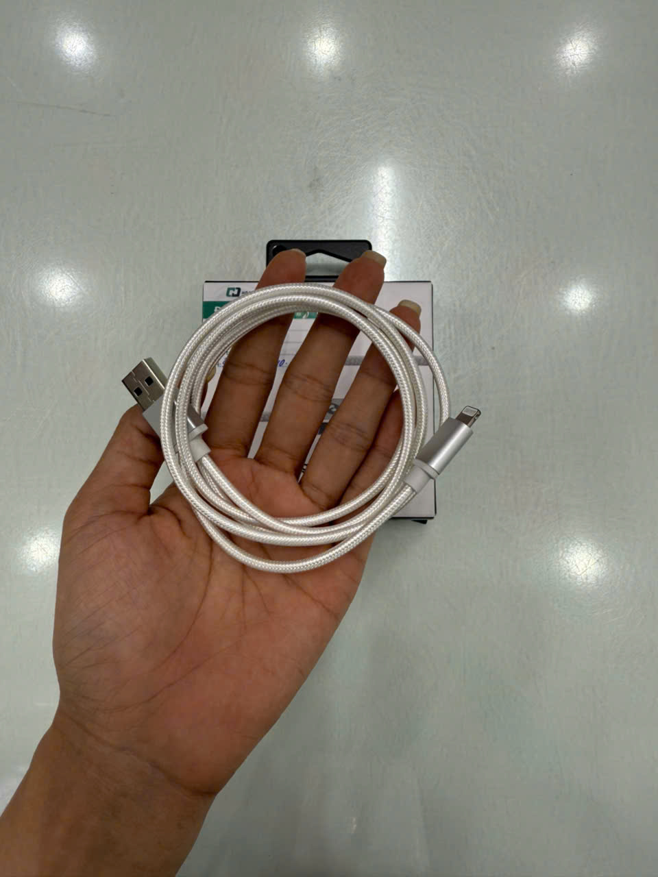 Cáp Lightning Mophie 1M White - Chính hãng - 582122654412 - CMOL1W