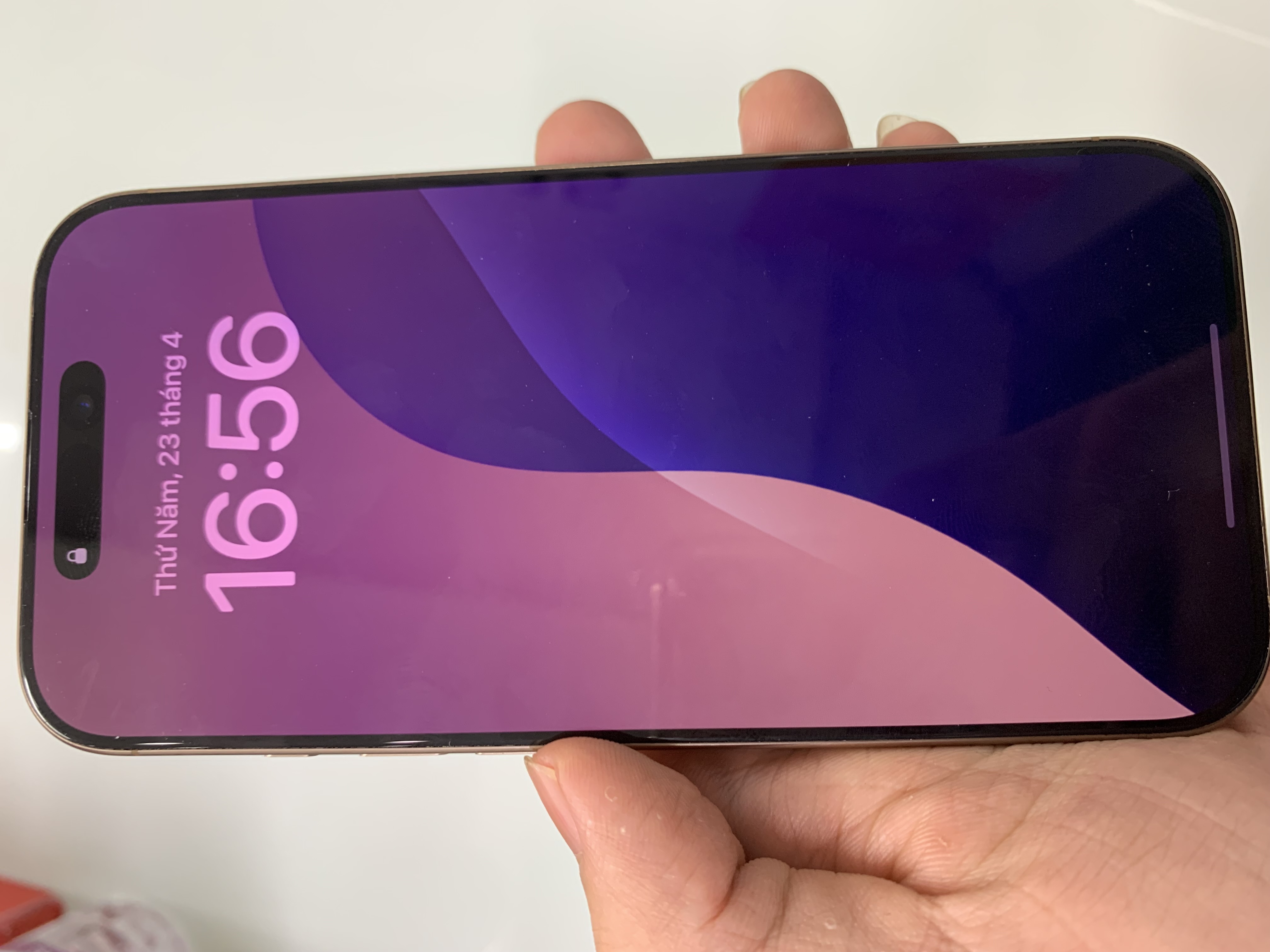 ĐTDĐ Apple iPhone 16 Pro 256GB Desert Titanium_MYNK3VN/A