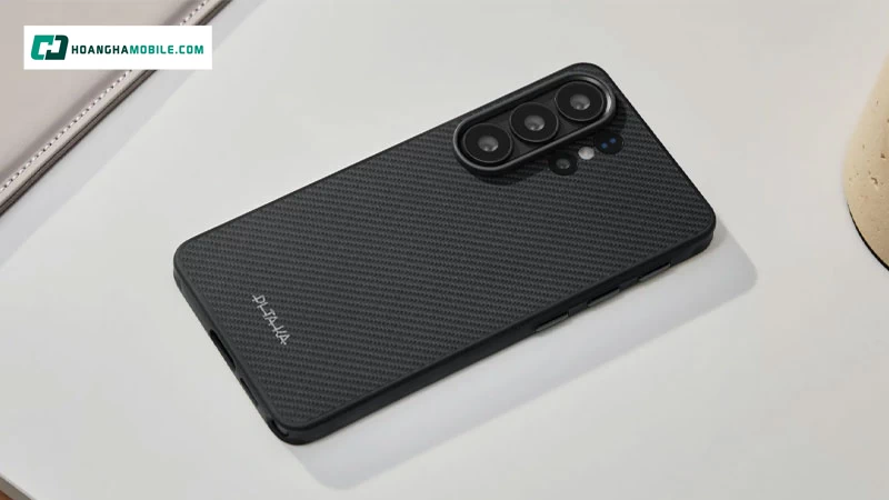 Ốp được trang bị nút bấm Aaron tích hợp NFC. Ốp được trang bị nút bấm Aaron tích hợp NFC.