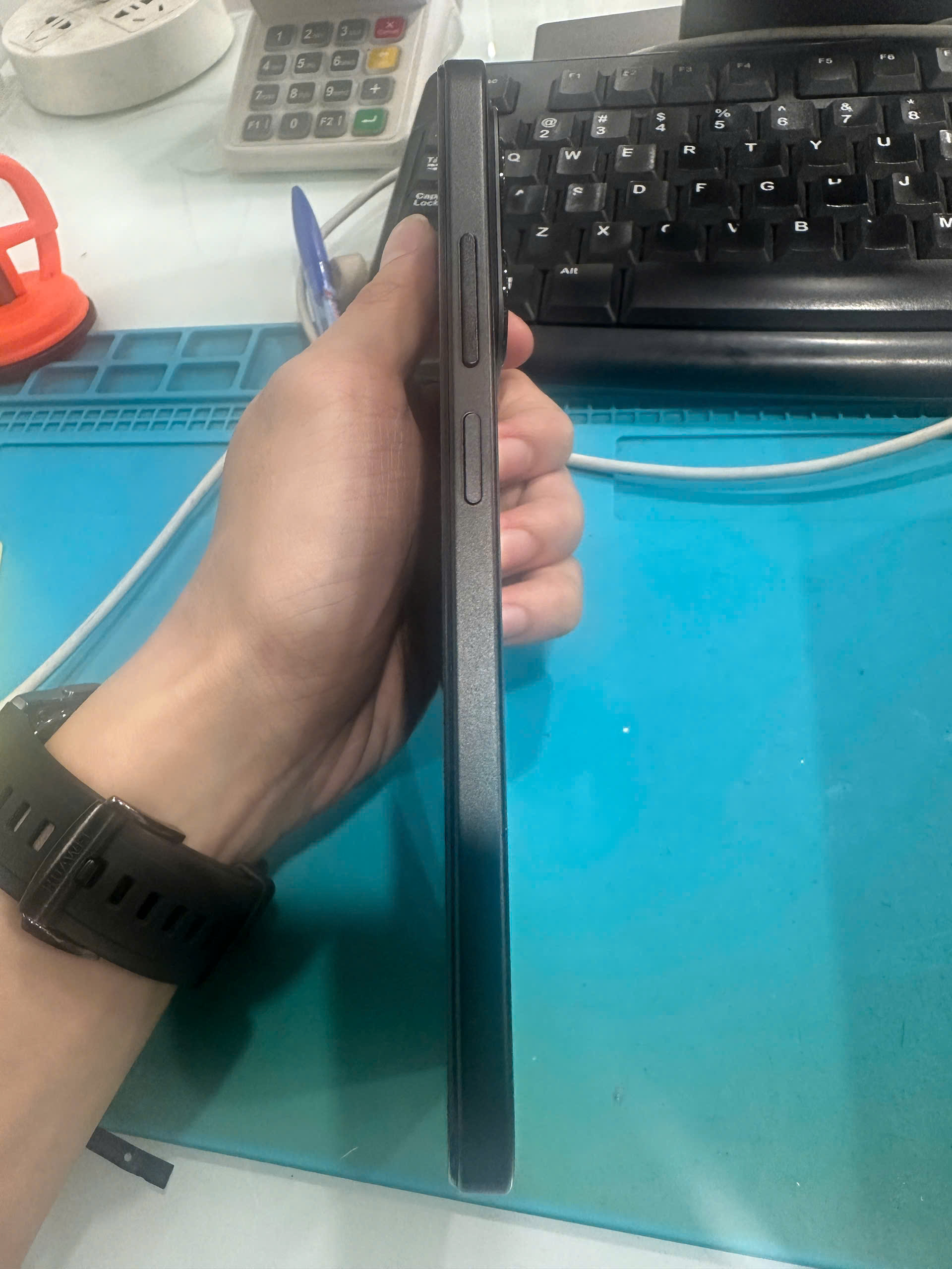 ĐIỆN THOẠI DI ĐỘNG (TEL) REDMI NOTE 15 PRO 5G 6.83/MTK D7400-Ultra/12G/256G/200MP+8MP/20MP/6580mAh (25080RABDG)/ĐEN