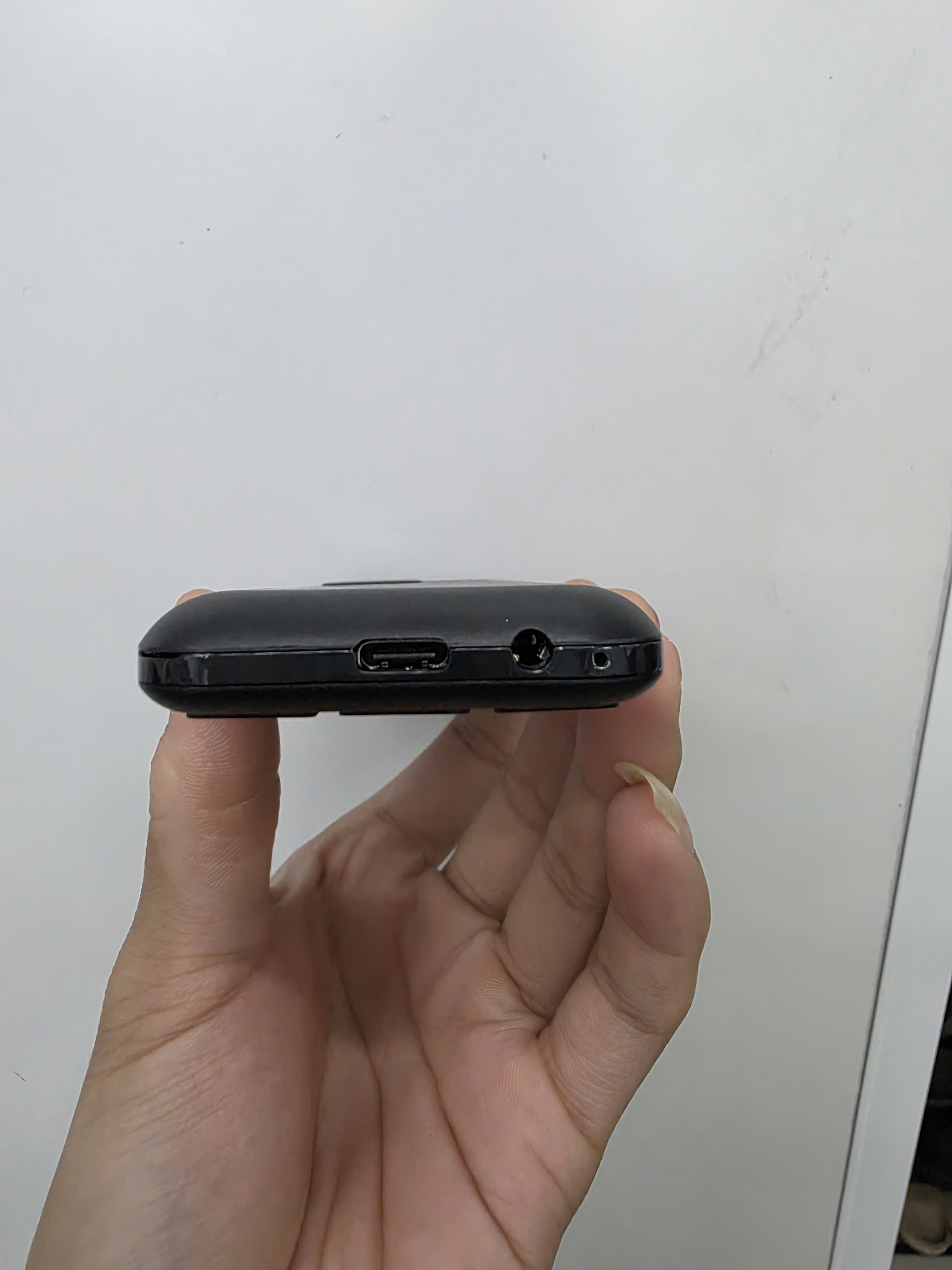 Điện thoại di động Sumo 4G T2 đen (Black)_T2BLK - 356300390038721 - SUMOT2BLK