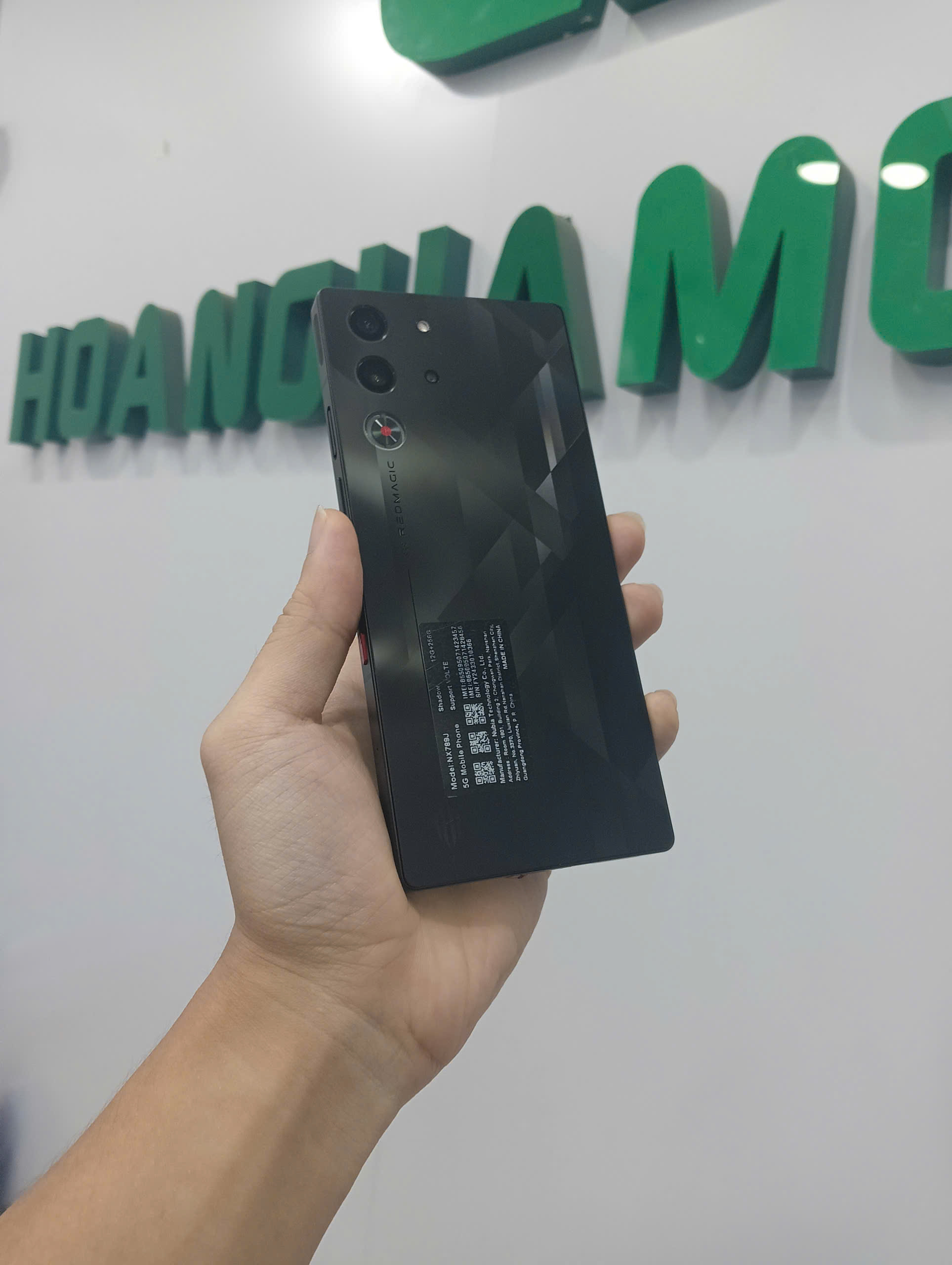Điện thoại Gaming REDMAGIC 10 PRO 12GB/256GB Bản Quốc Tế - Đen Bóng Đêm (Shadow)