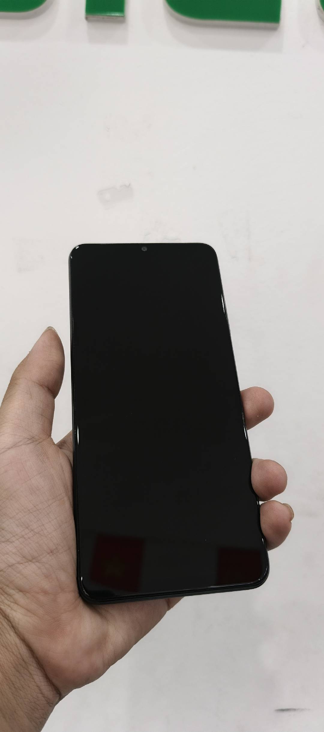 Điện thoại di động OSCAL TIGER 10 (8GB/256GB) - màu Xám (Stardust Grey) - 350477000851085 - OSTI10X