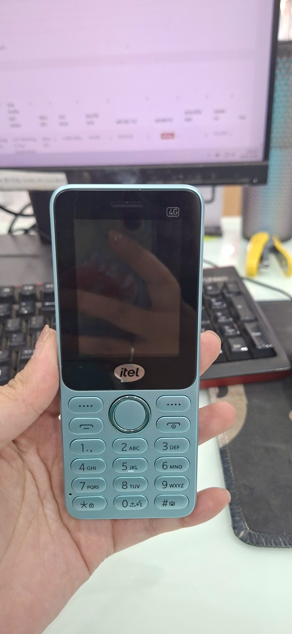 Điện thoại Itel it9211 - 4G Cũ