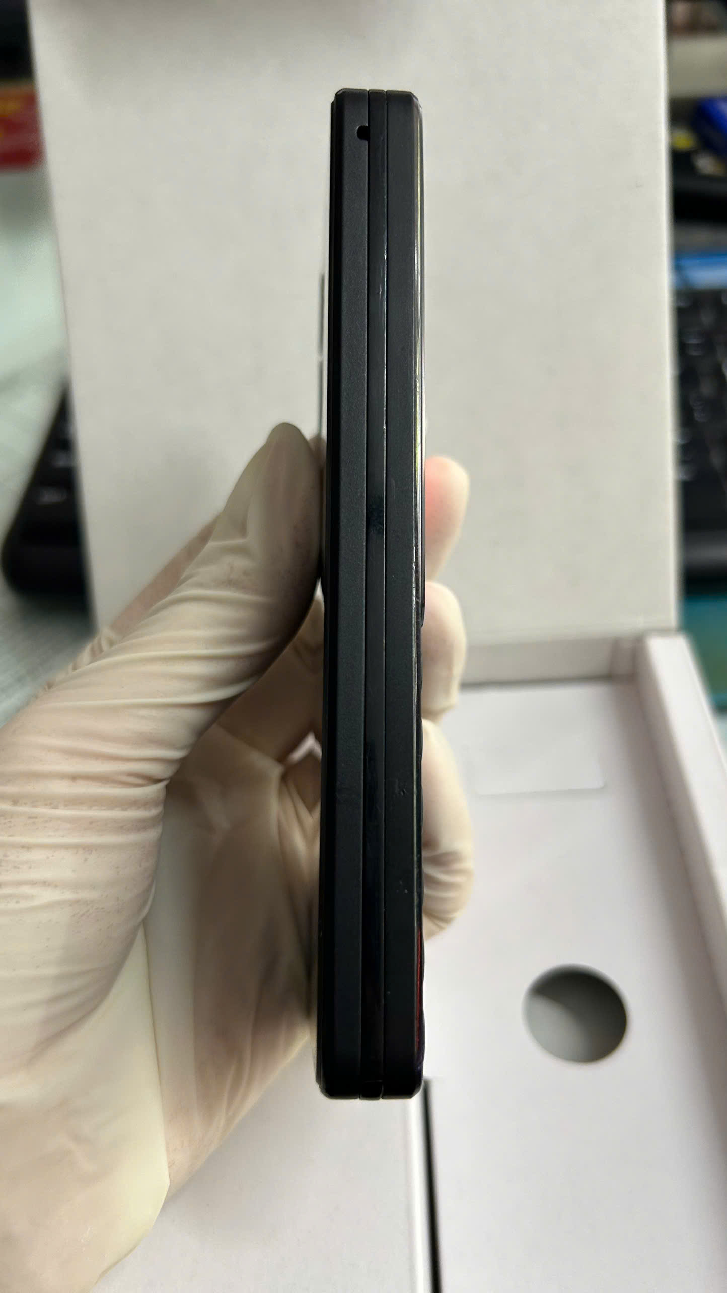 Điện thoại di động Itel it9310, màu Đen (Black)