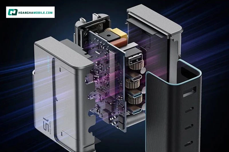 GaN giúp bộ sạc nhỏ gọn hơn nhưng vẫn đảm bảo công suất lớn. GaN giúp bộ sạc nhỏ gọn hơn nhưng vẫn đảm bảo công suất lớn.
