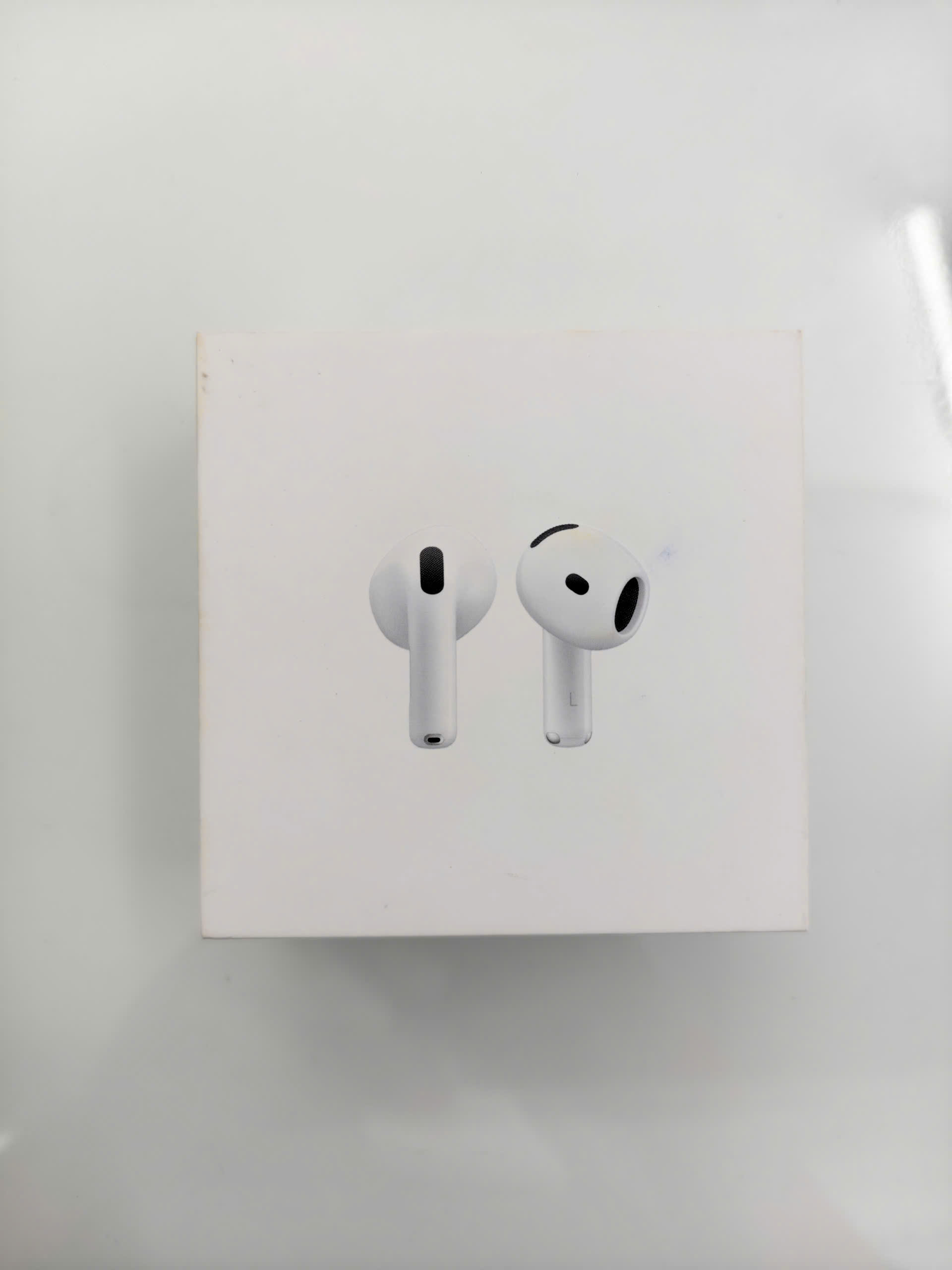 Tai nghe Bluetooth Apple AirPods 4 - MXP63ZP/A - SJQP0W7V195 - MXP63ZP
