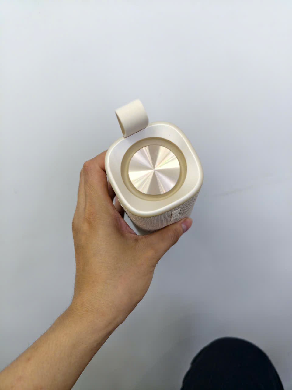 Loa Bluetooth Xiaomi Sound Outdoor Gold S29H-GL_QBH4370GL - 70863/700900054771 - QBH4370GL