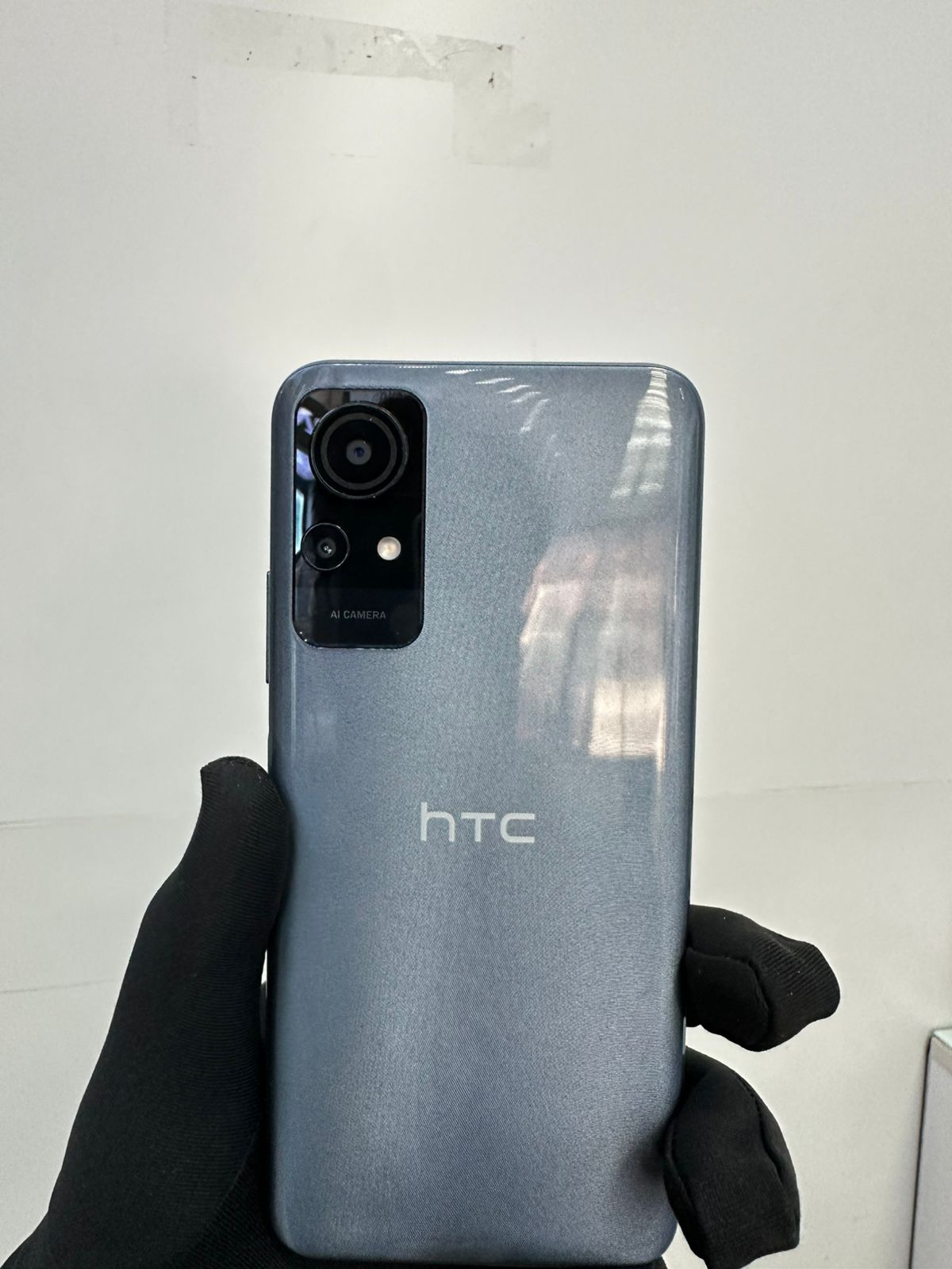 Điện thoại di động HTC Wildfire E3 lite (4GB/64GB) - Ghi (Grey)
