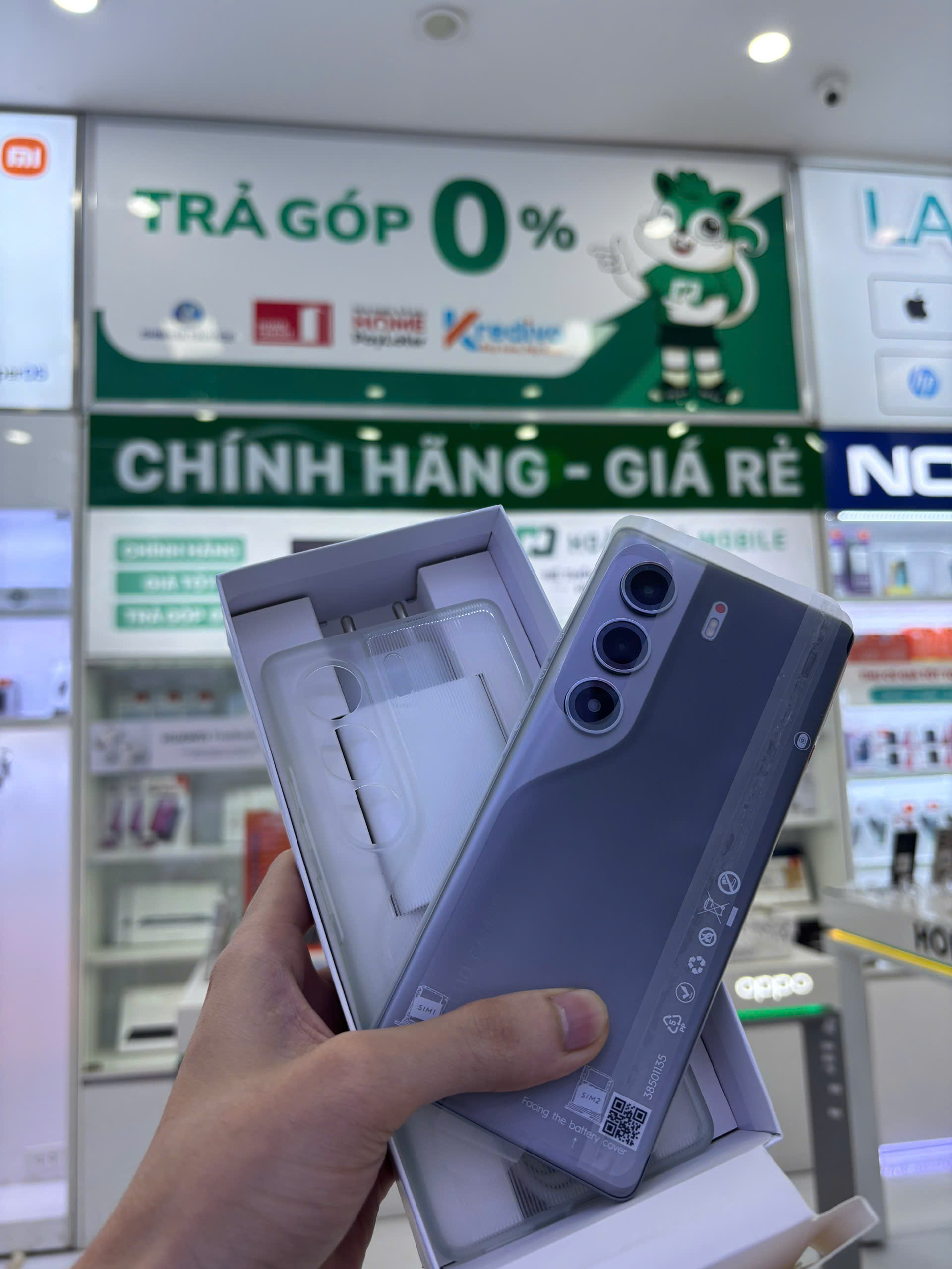 Điện thoại di động Tecno CM5 (Tecno Camon 40) 128+8, màu Đen Đêm Mộng 