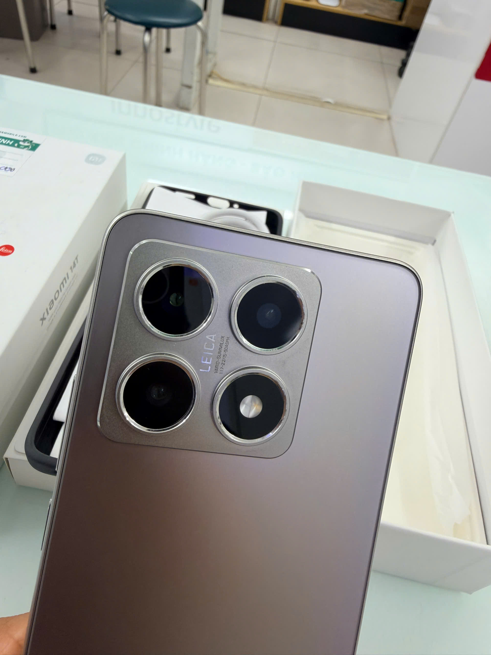 Điện thoại di động XIAOMI 14T TITAN 6.67/MTK D8300 Ultra/12G/512