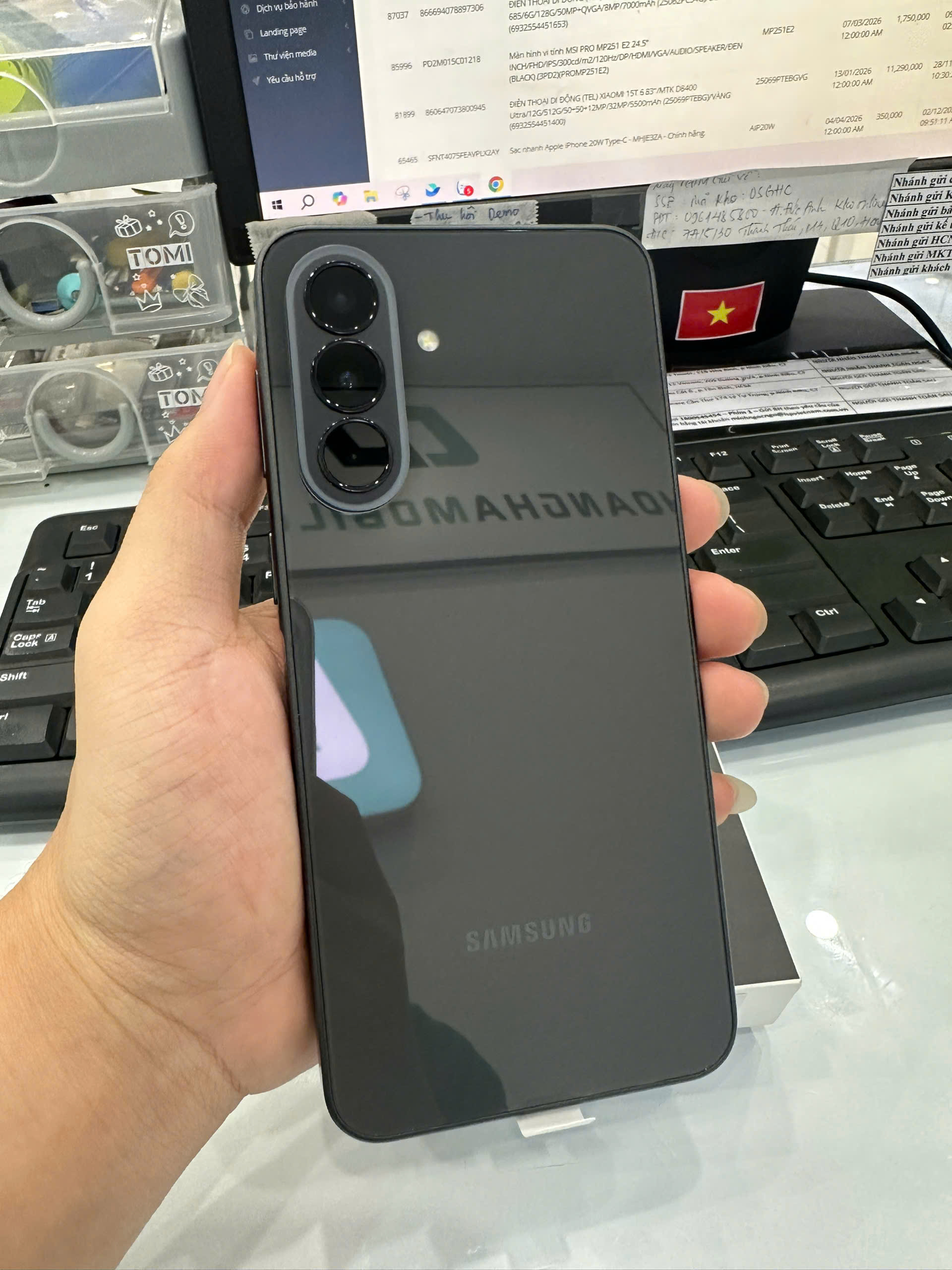 ĐTDĐ Samsung A37 5G 8/128 ĐEN TBH